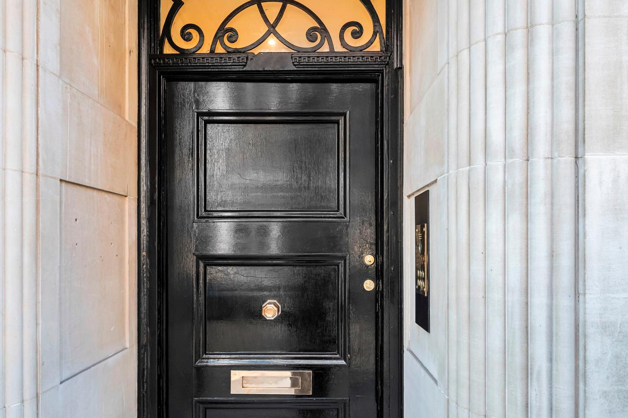 Pass The Keys Large And Elegant Marylebone Appartement