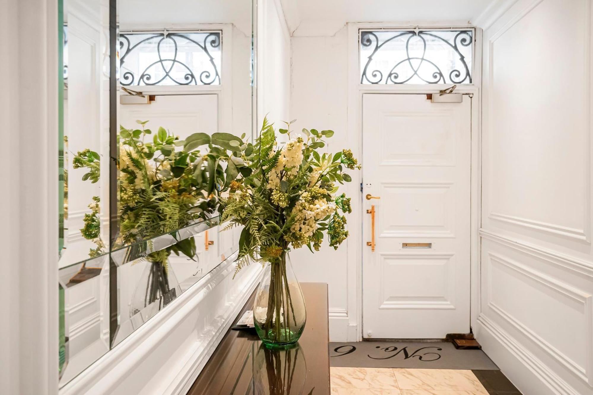 Pass The Keys Large And Elegant Marylebone Appartement *