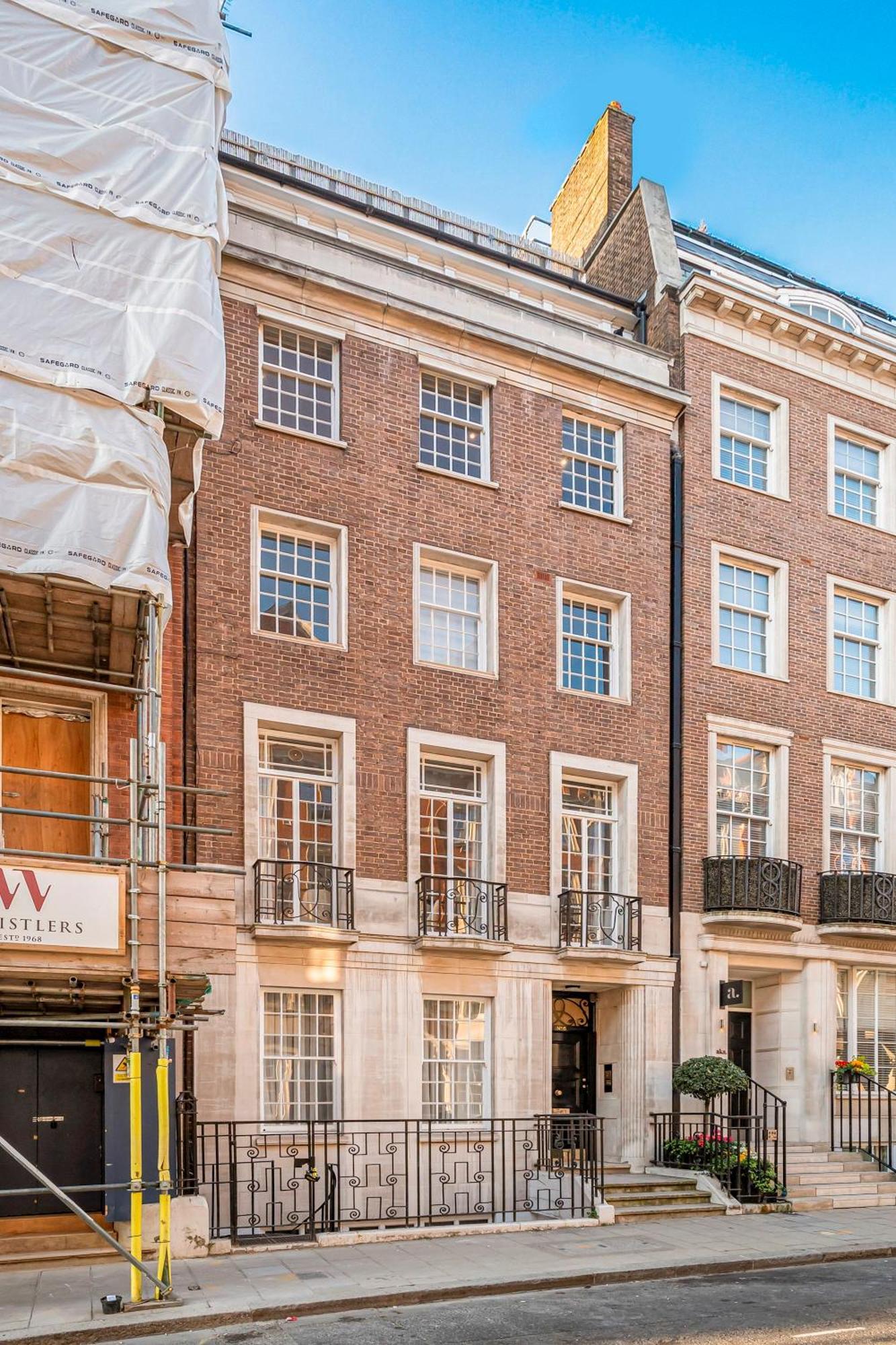 Pass The Keys Large And Elegant Marylebone Londen