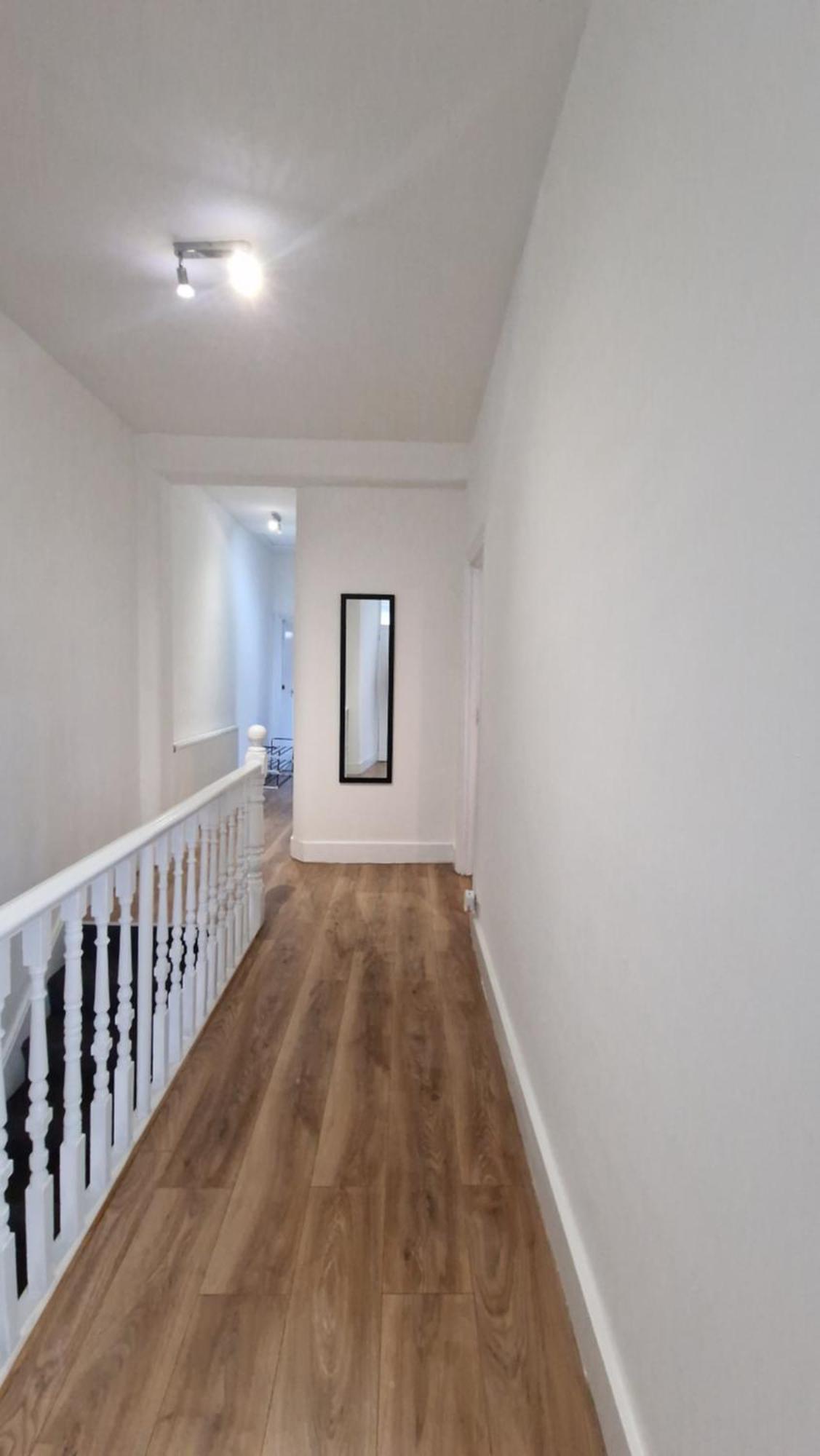 Holiday home 3 Bedrooms House With Parking