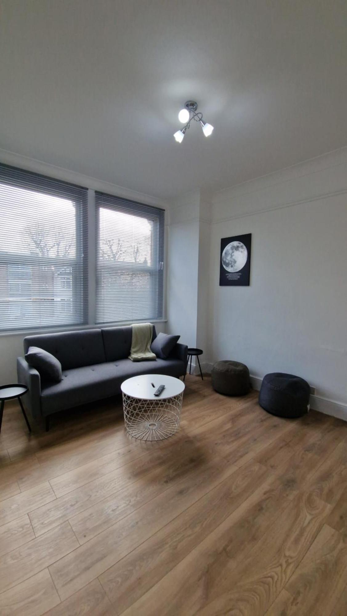 3 Bedrooms House With Parking Holiday home
