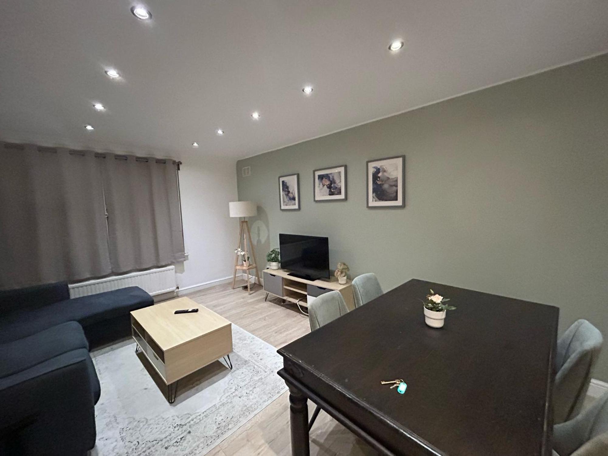 Apartment Flat With A Garden In Clapham London