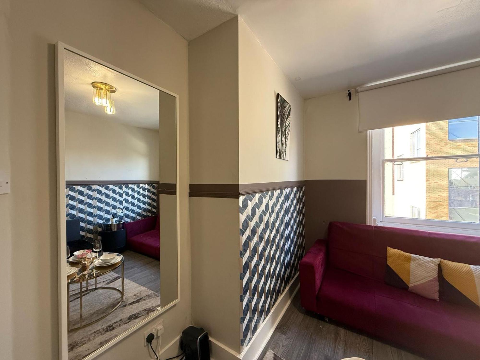 A5-2nd Flr 1 Bed Flat Near Elephant And Castle Apartment *