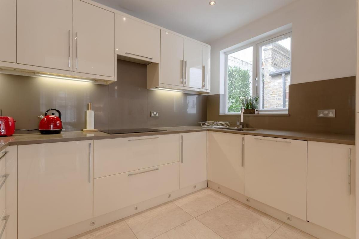 Apartment Bright Modern Large 1 Bed Flat In Battersea Clapham Junction *