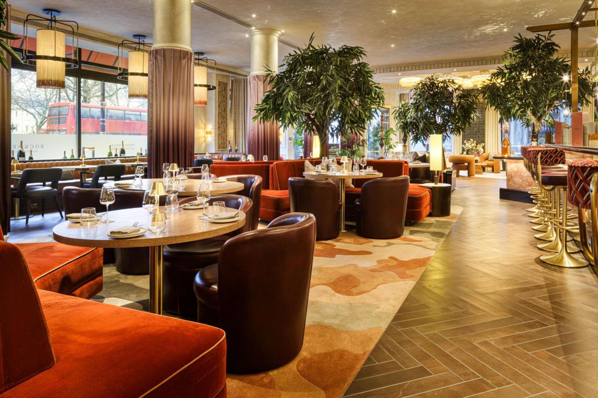 The Trafalgar St. James, Curio Collection By Hilton 5*
