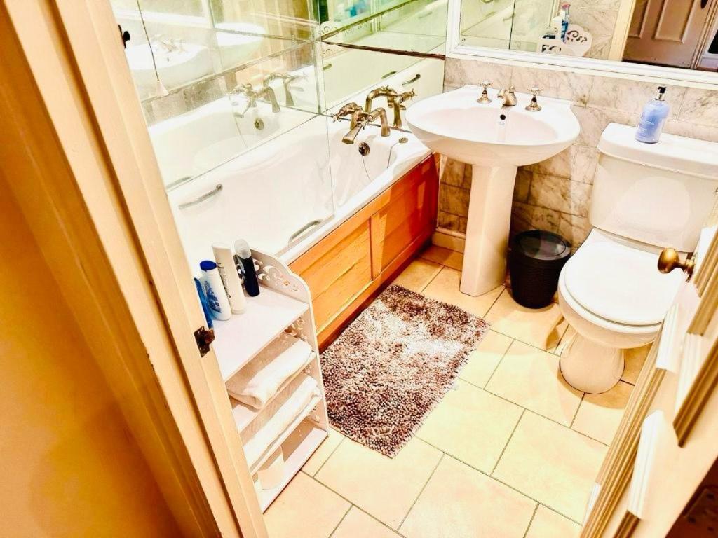 Lovely Around Kensington And Chelsea Locations W8 Sw5 Sw3 Sw10 By Ricky & Giustina Appartement *