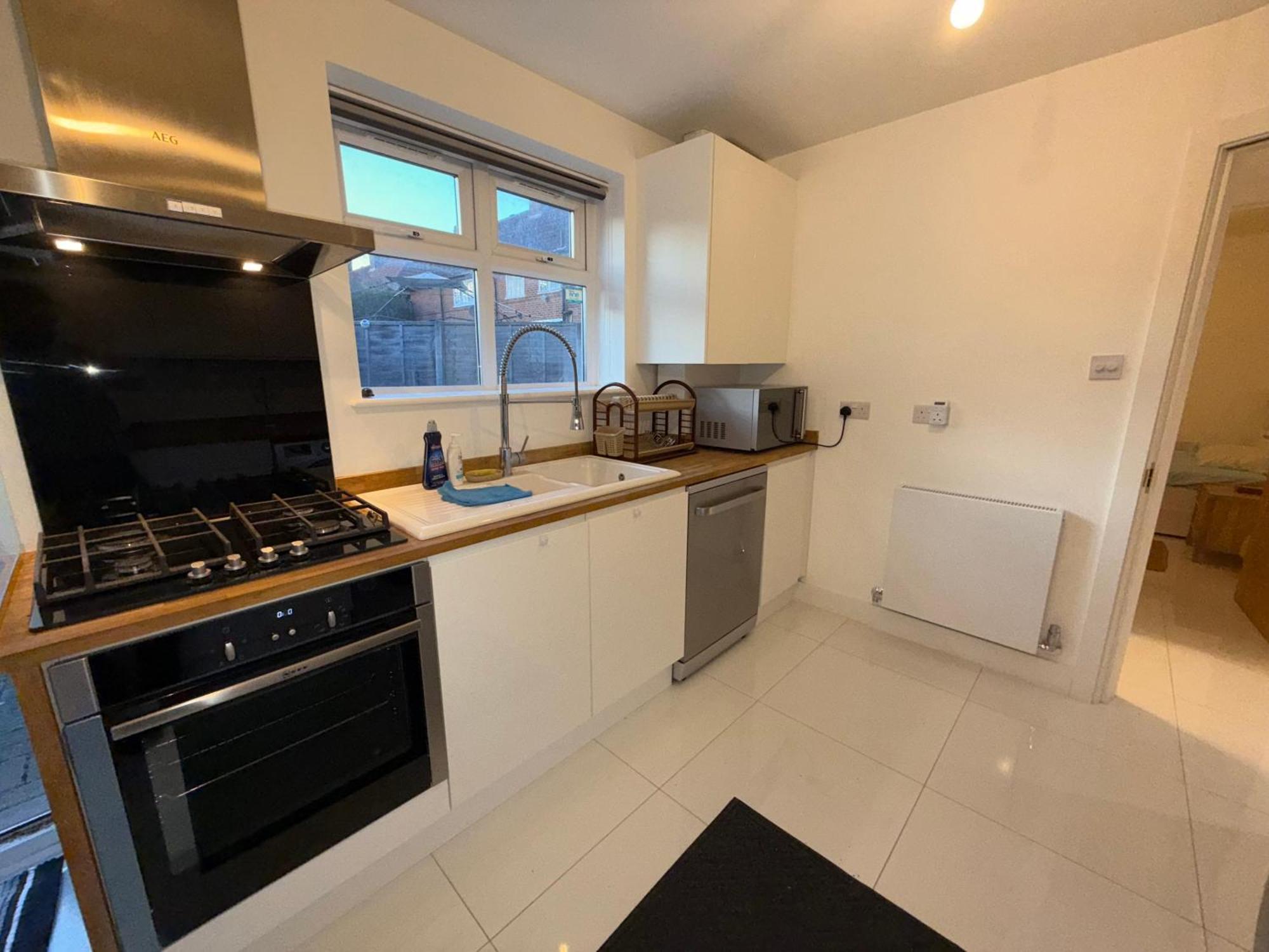 Vakantiehuis Beautiful 5 Bedroom House In *