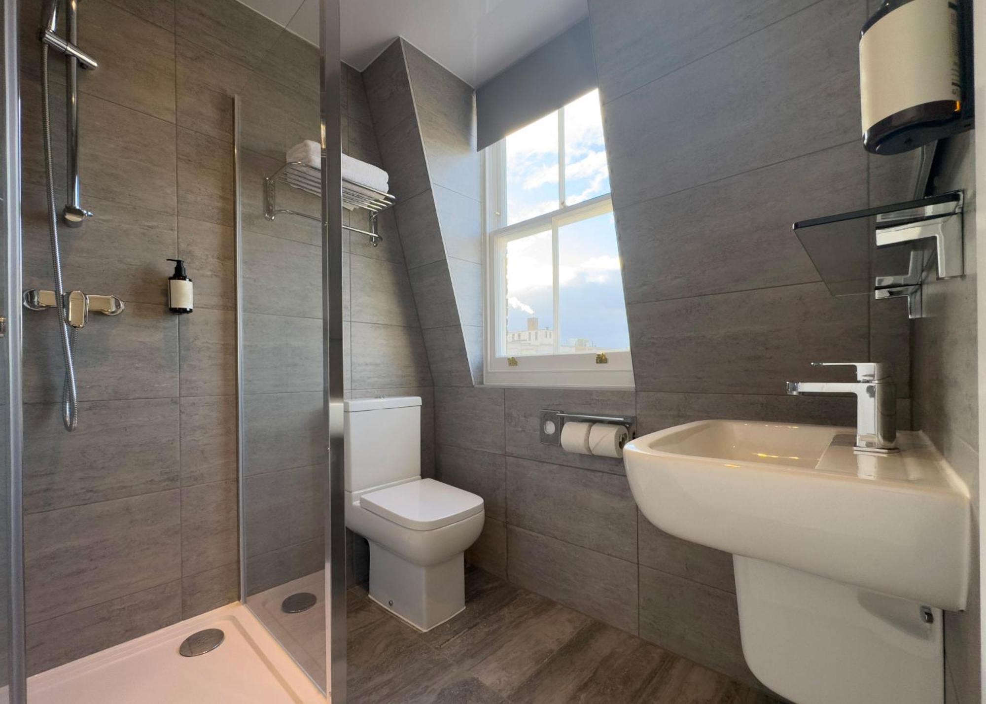 Berjaya Eden Park 3* London