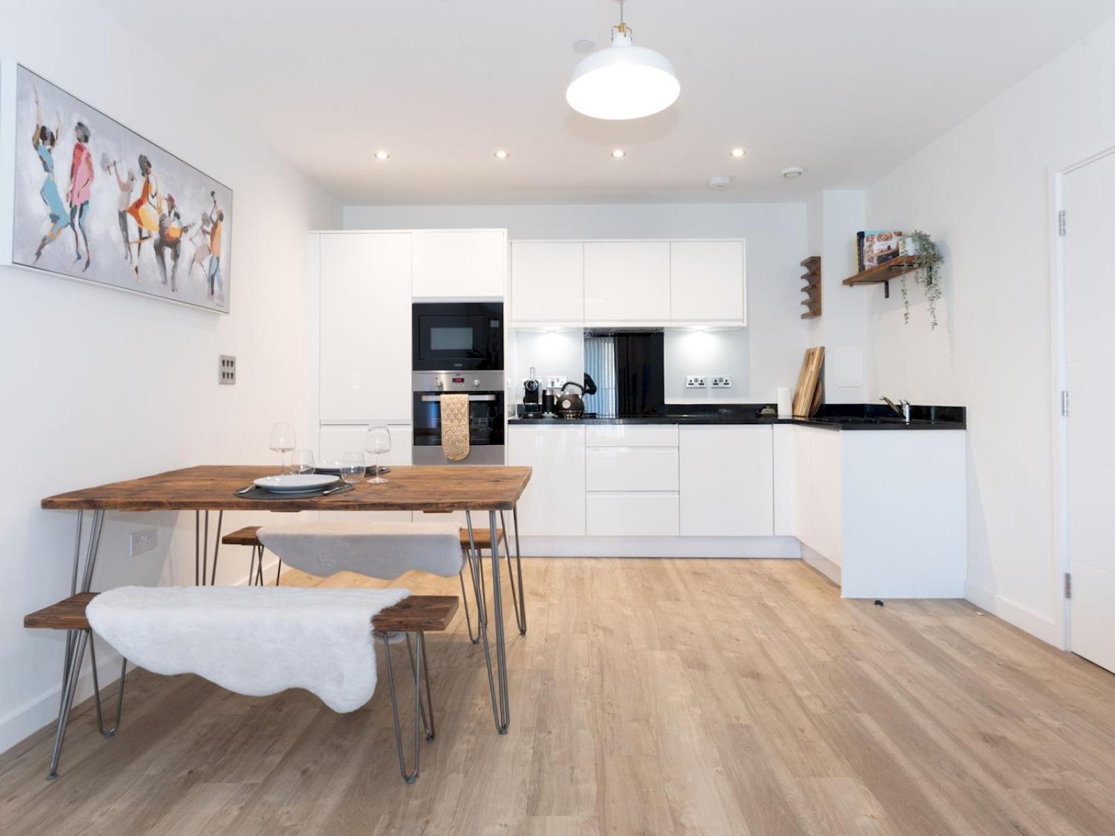 Pass The Keys Stylish Flat Near Charlton Station London