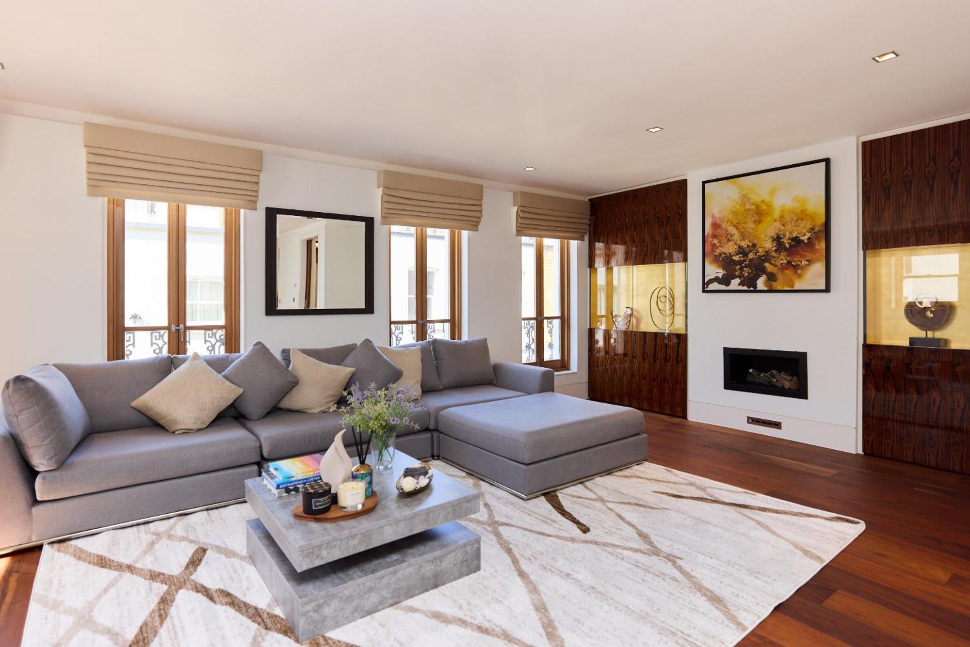 Appartement The Radnor Mews - Stylish 3bdr Mews House Londen