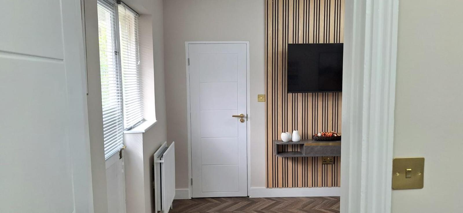 Apartment Stylish Gem Next Transport Easy Access Ctr London