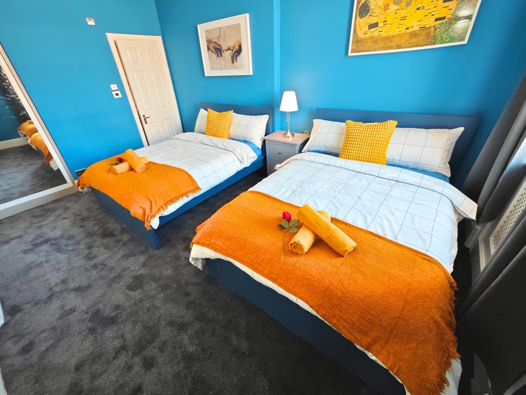 Luxury 4-bedroom In Oxford Street Apartamento