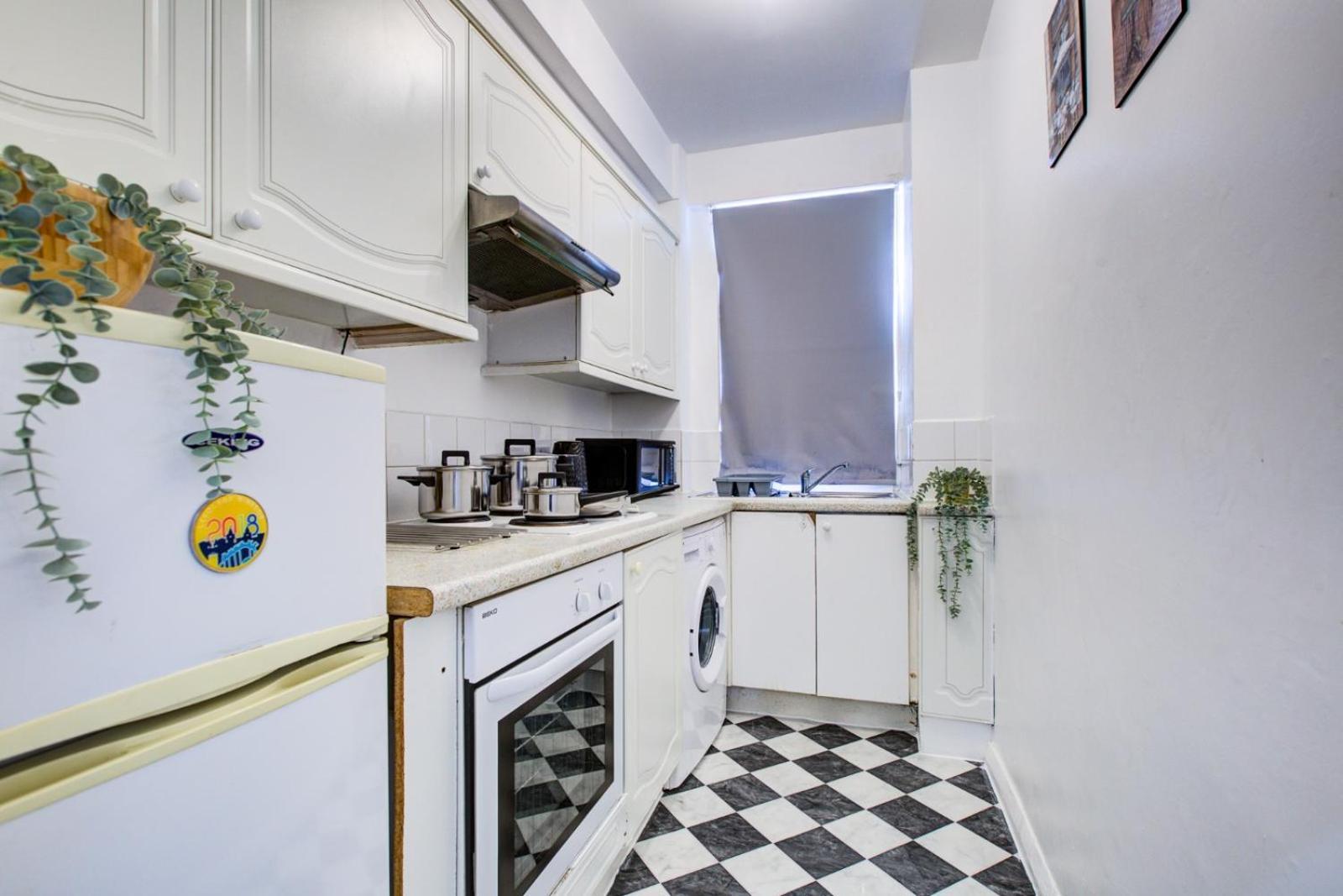 Marble Arch Apartment * London