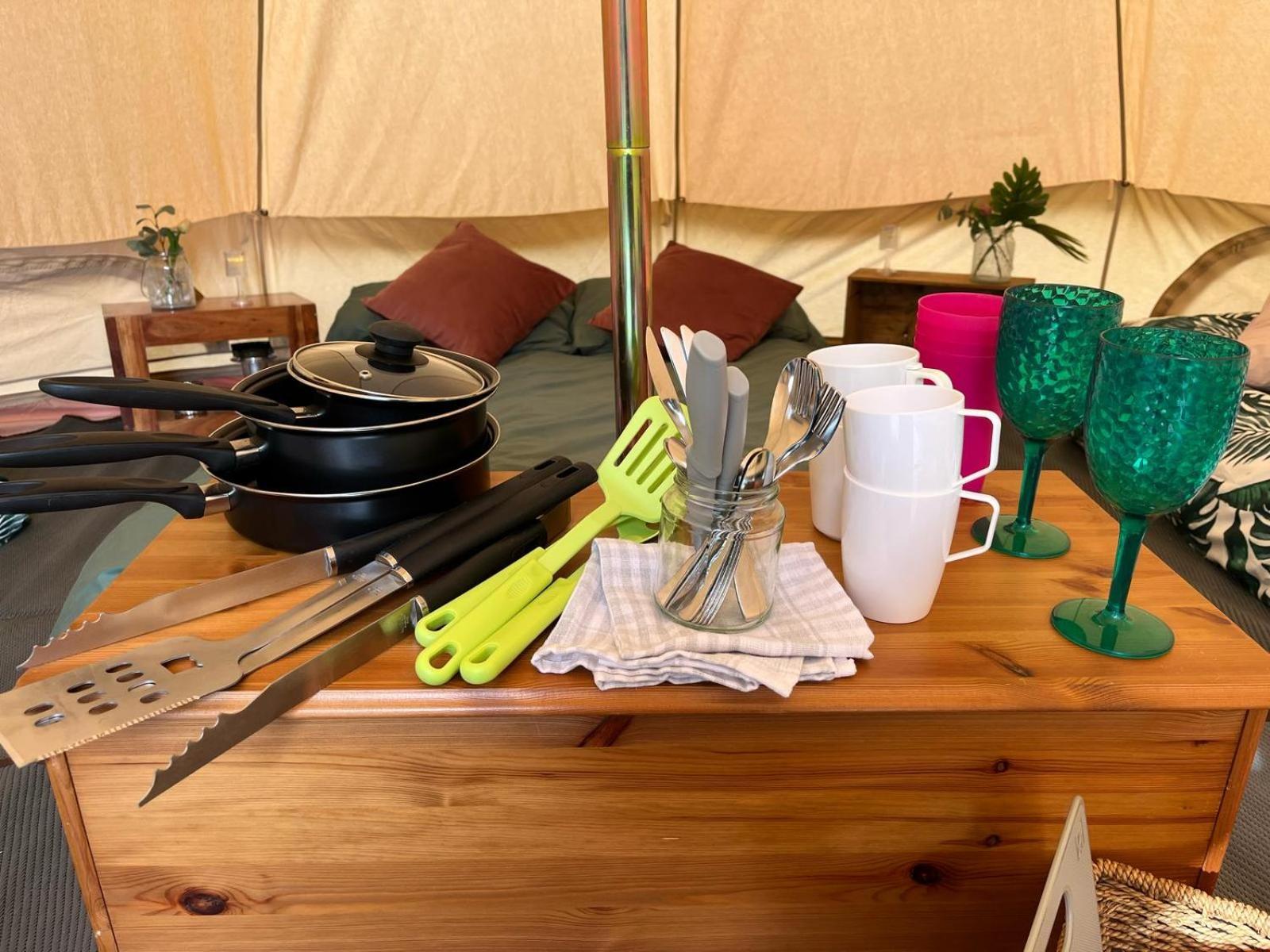 Readers Field Glamping Luxury tent *