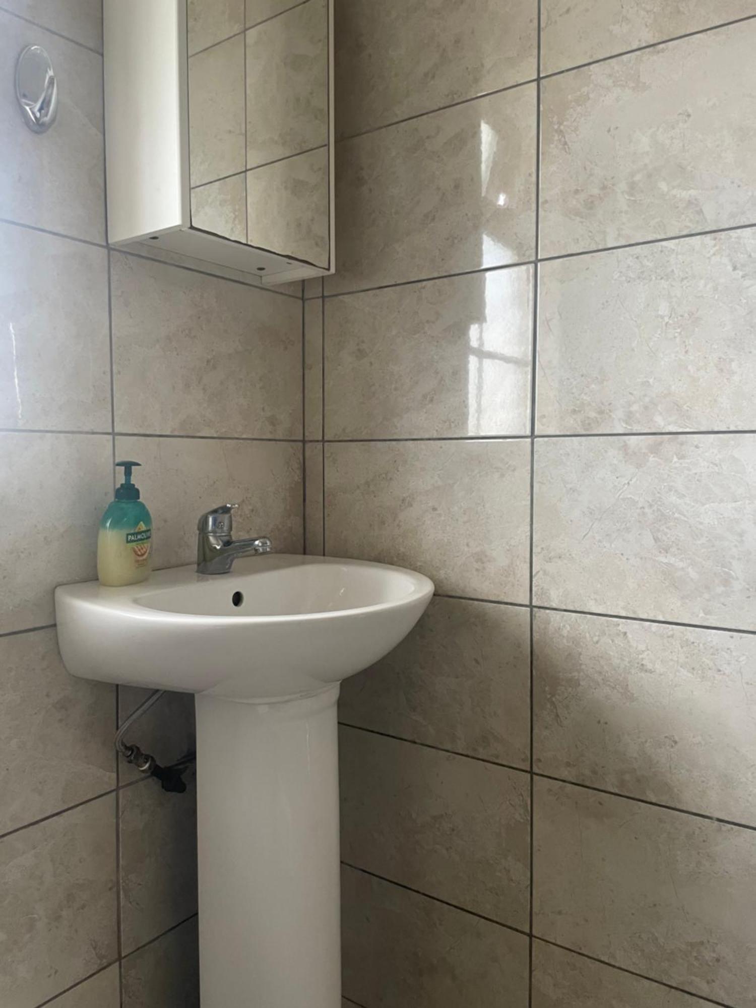 Amazing - East Walthamstow * Londen