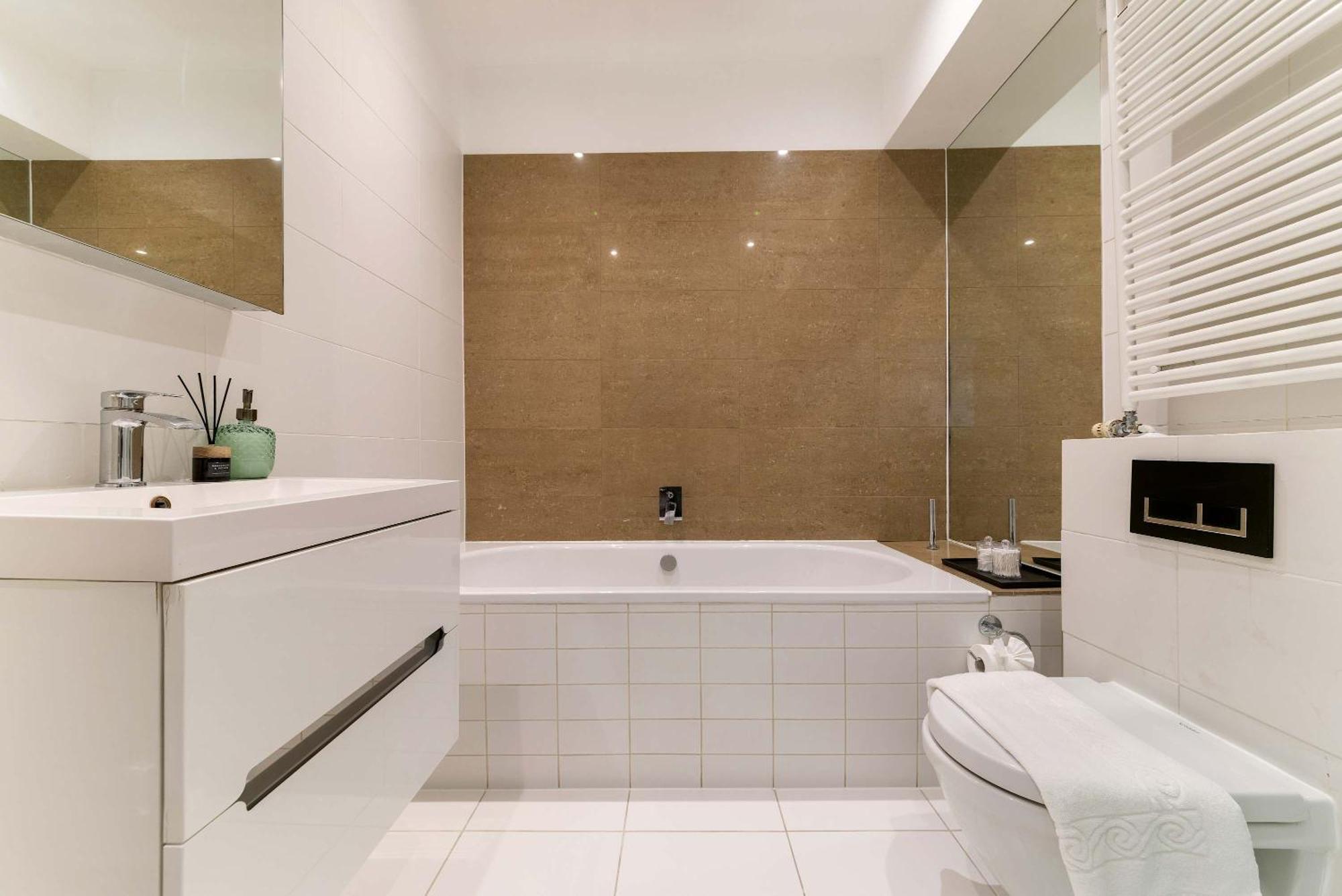 Holiday home Madestays Premium Hyde Park Townhouse *