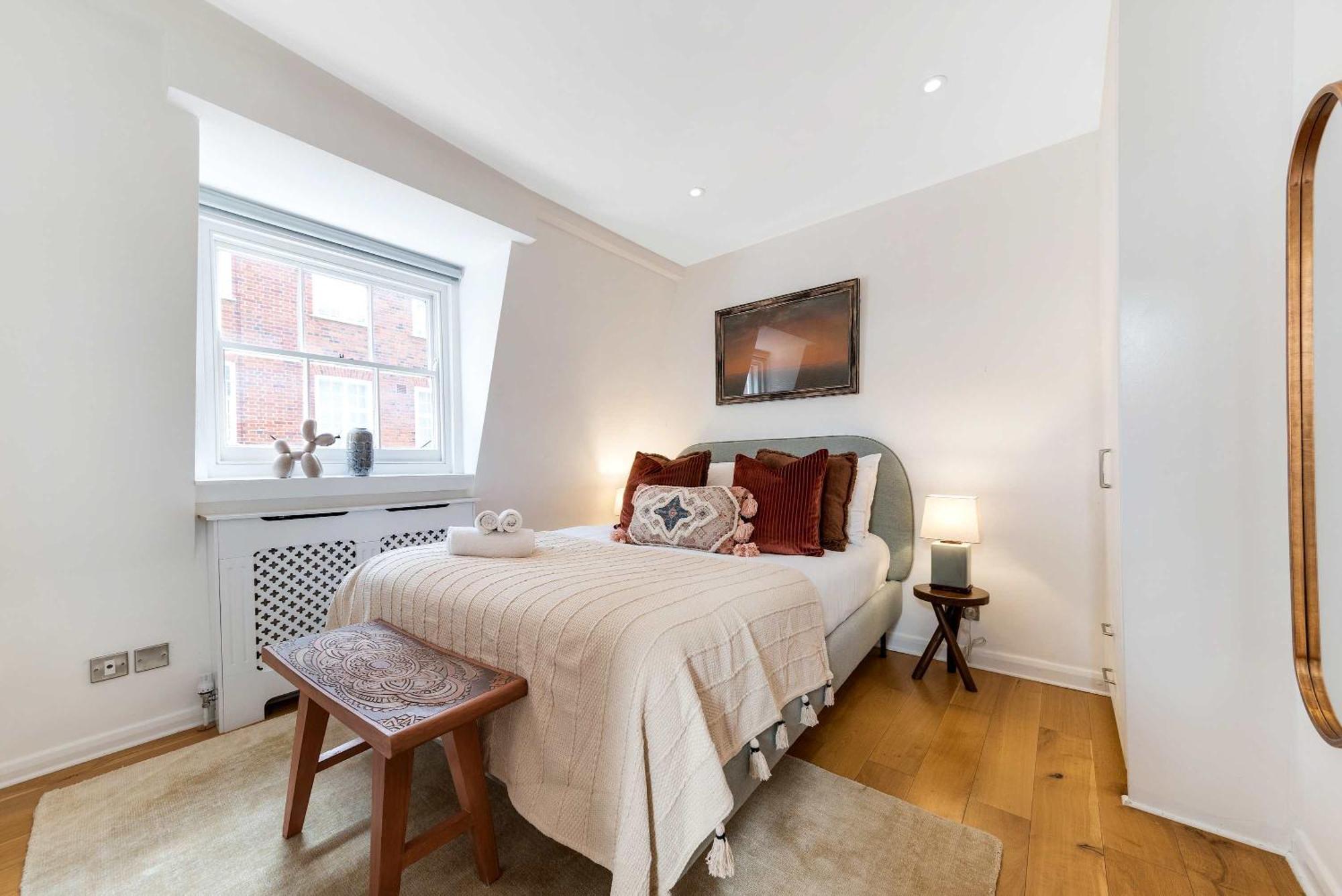 Holiday home Madestays Premium Hyde Park Townhouse *