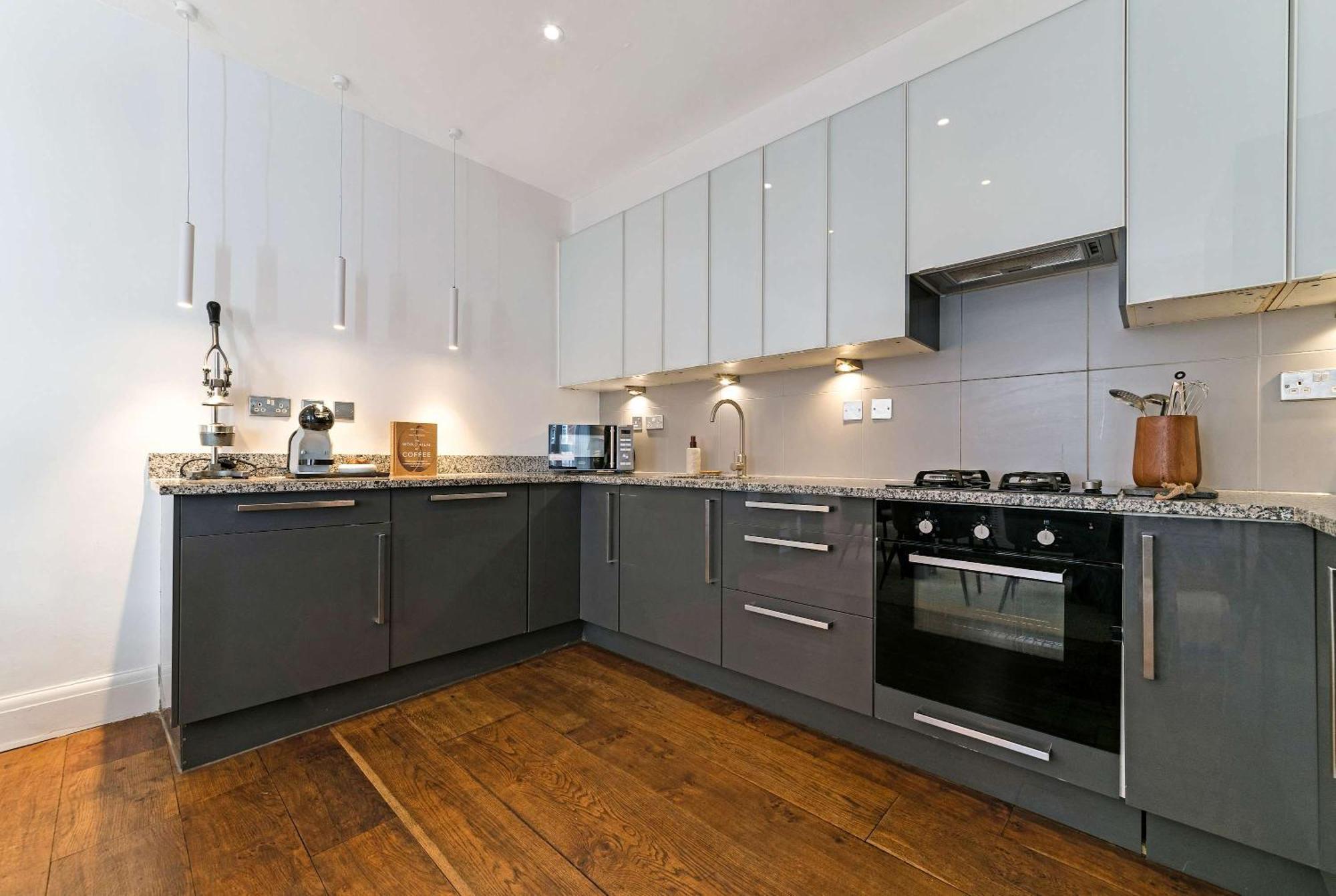 Holiday home Madestays Premium Hyde Park Townhouse London