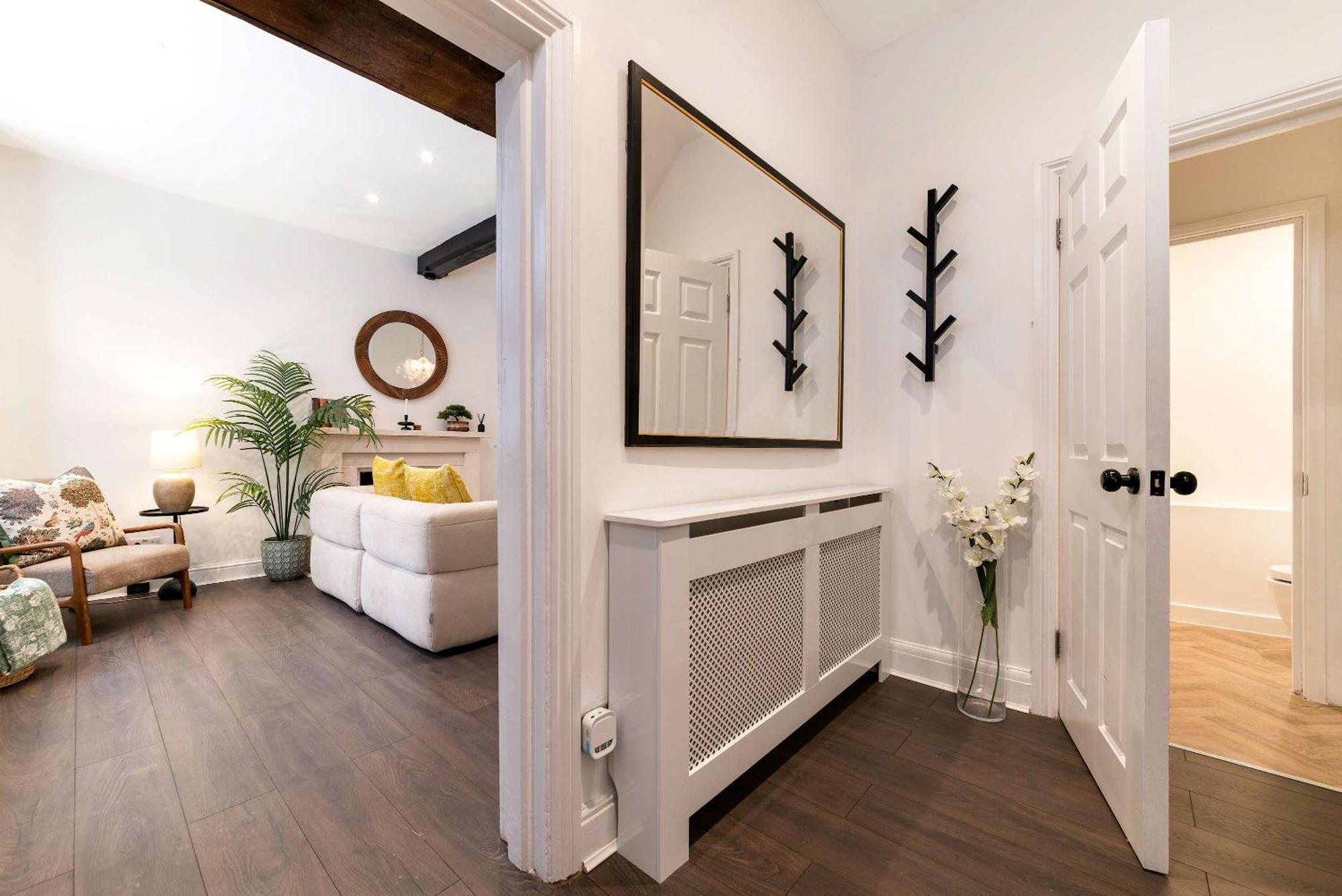Madestays Premium Hyde Park Townhouse London