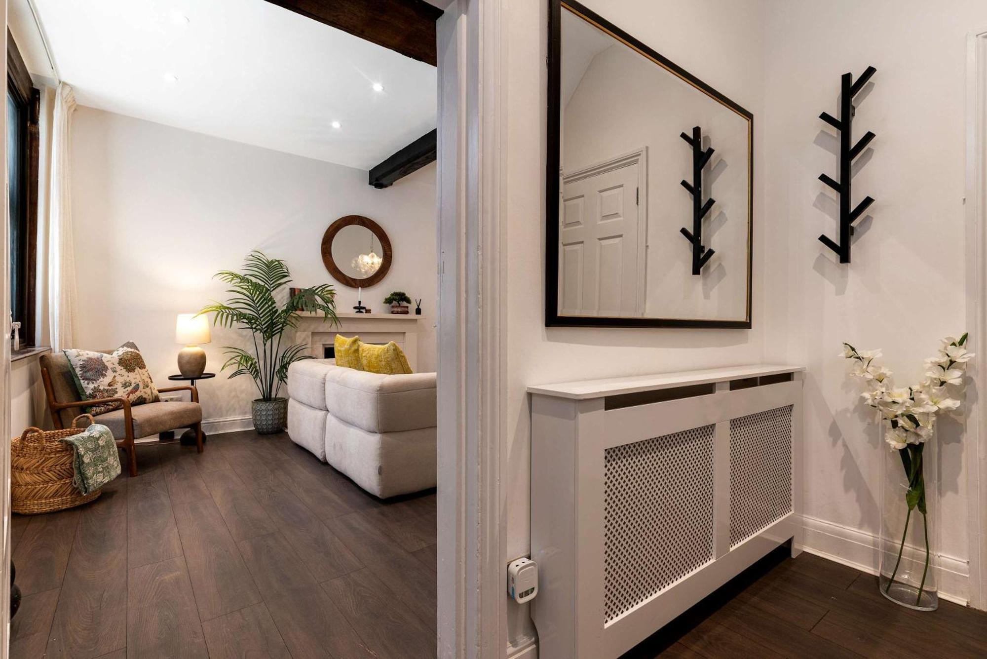 Madestays Premium Hyde Park Townhouse Holiday home