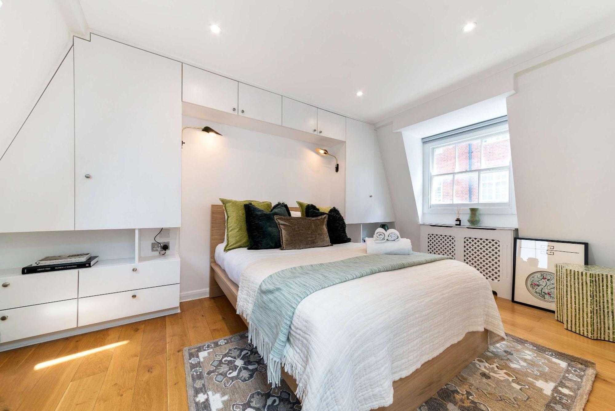 Holiday home Madestays Premium Hyde Park Townhouse London