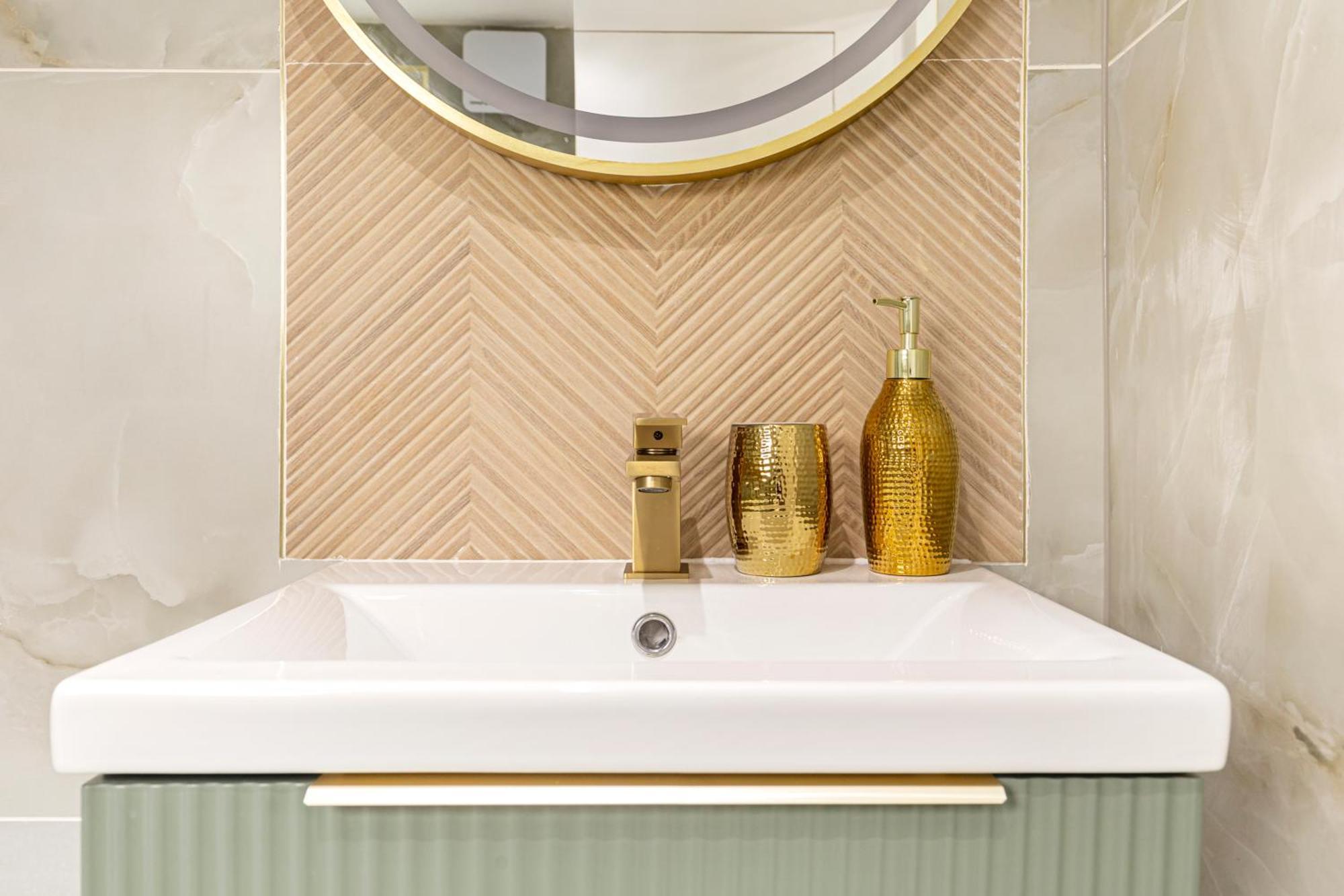 Stylish Gem Next Transport Easy Access Ctr Appartement
