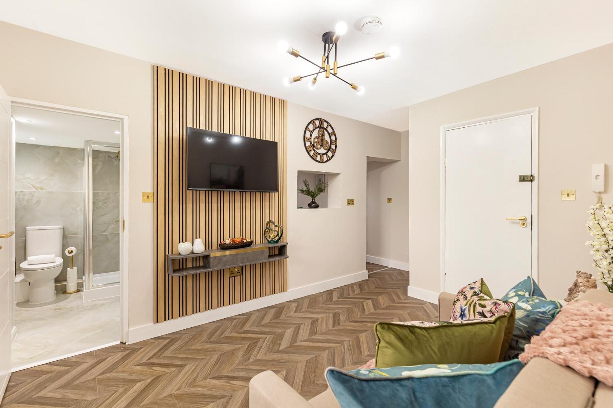 Stylish Gem Next Transport Easy Access Ctr Appartement