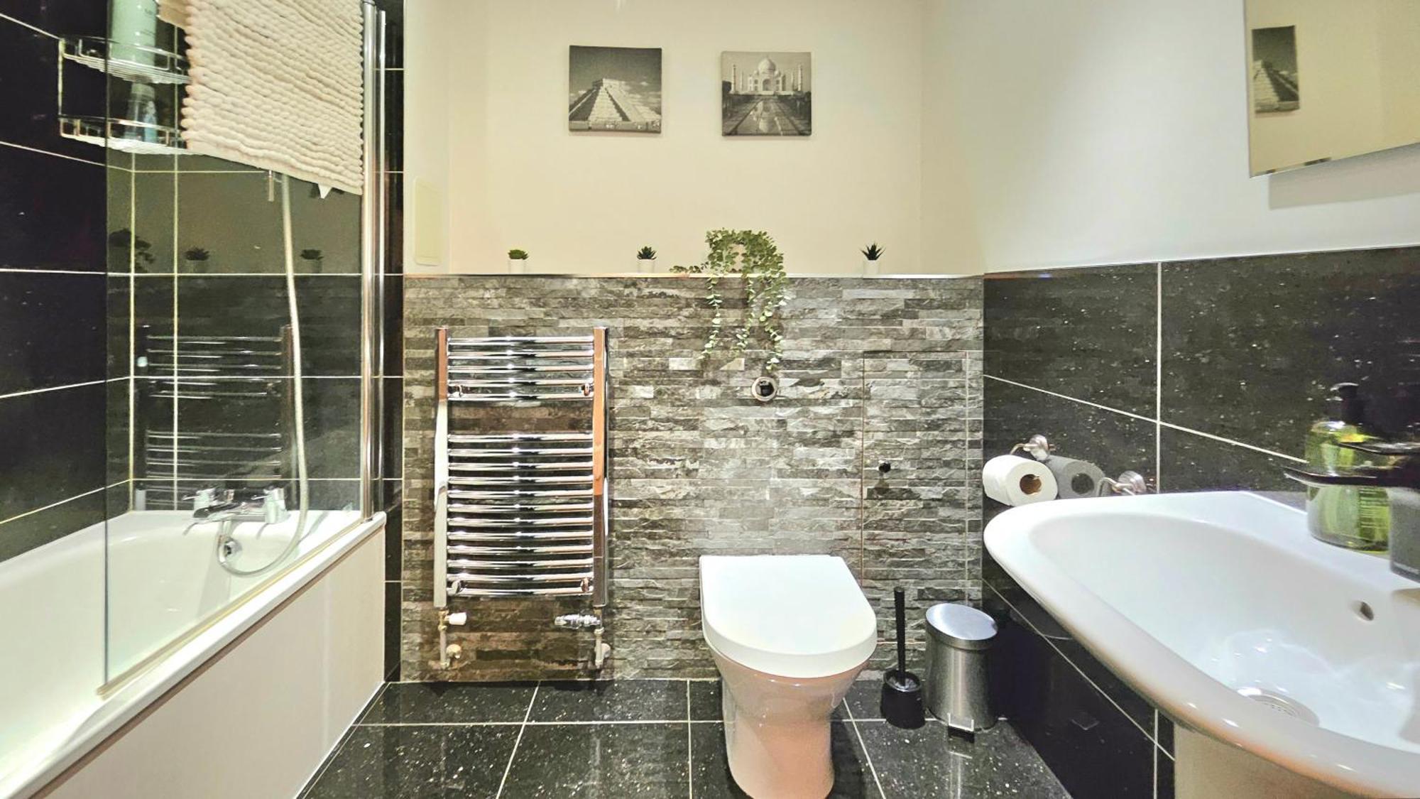 Apartment Athera - Festival Quarter, Canary Wharf 2 Bed, 2 Bath With Balcony And Gym Facility London