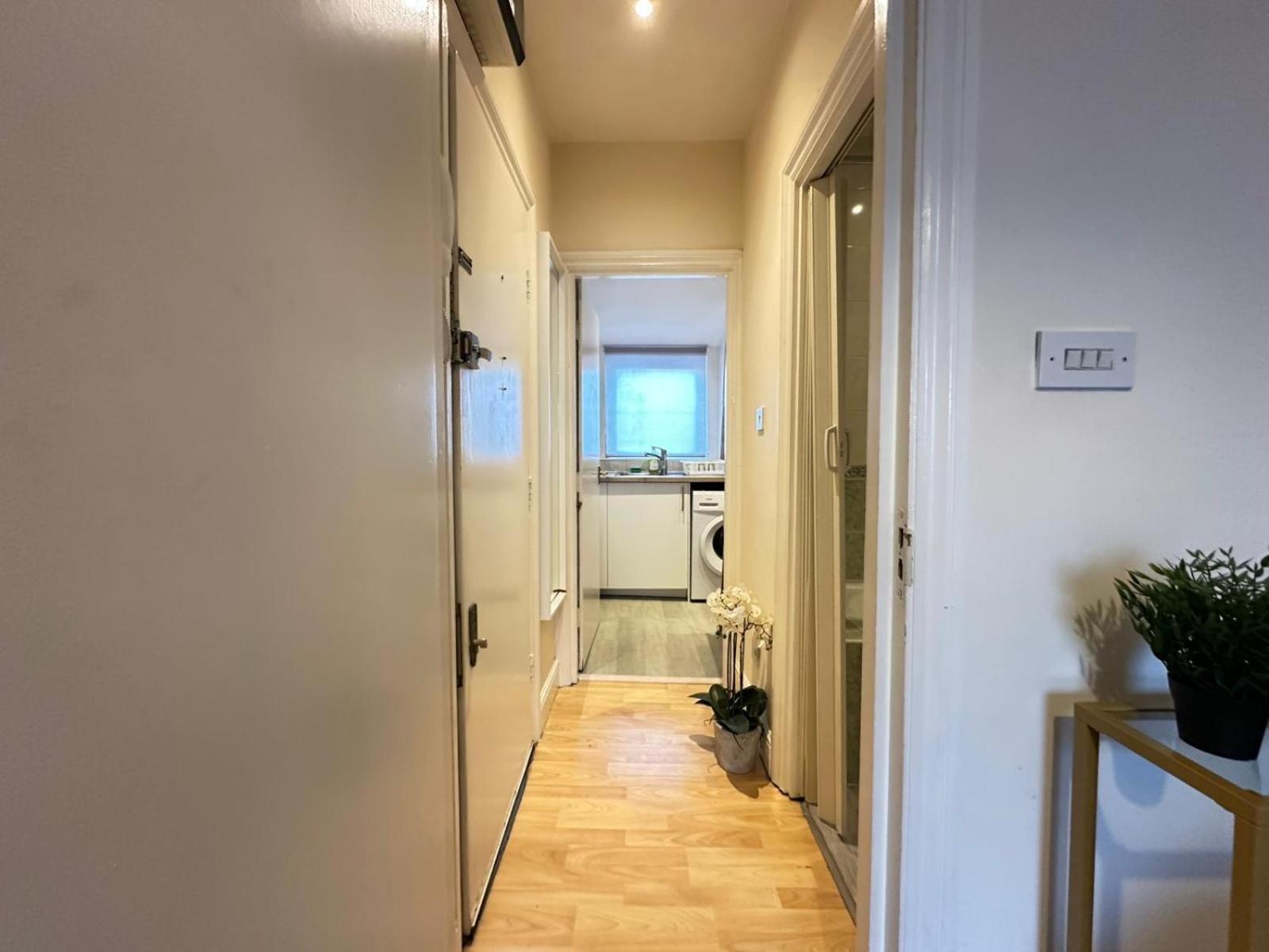 Hyde Park Comfortable Family Apartment *