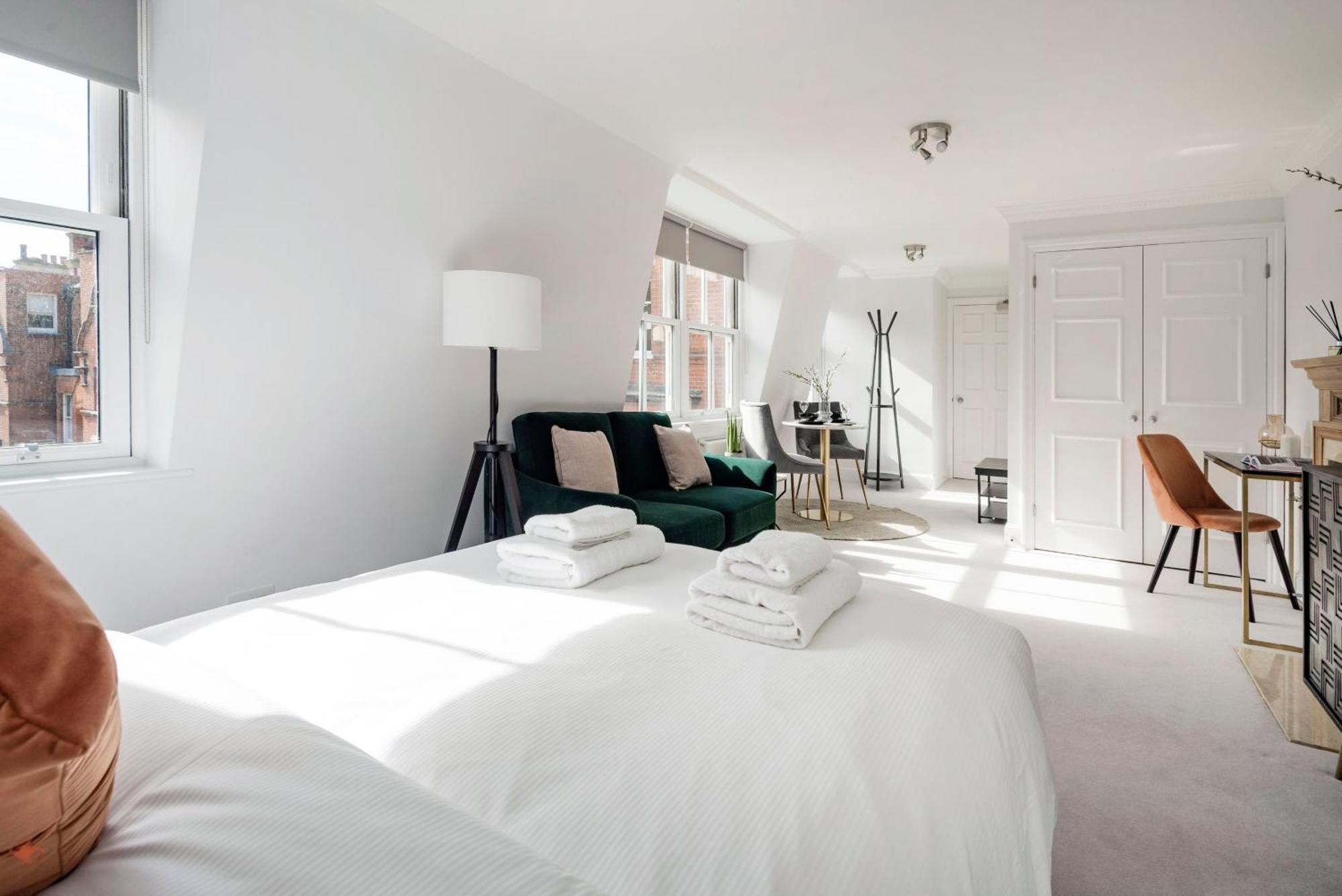 3 Sloane Gardens Aparthotel London