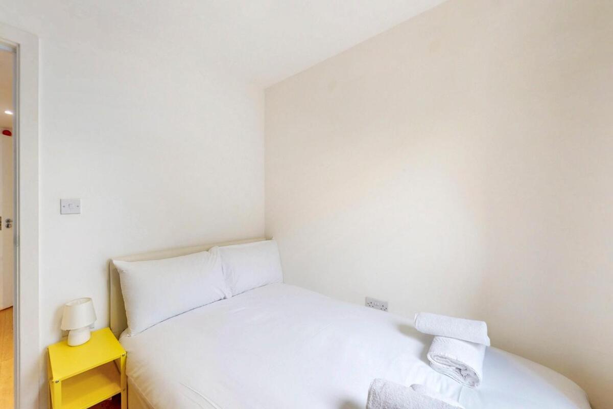 Apartment Stylish 2br Flat Walking Distance To Shoreditch London