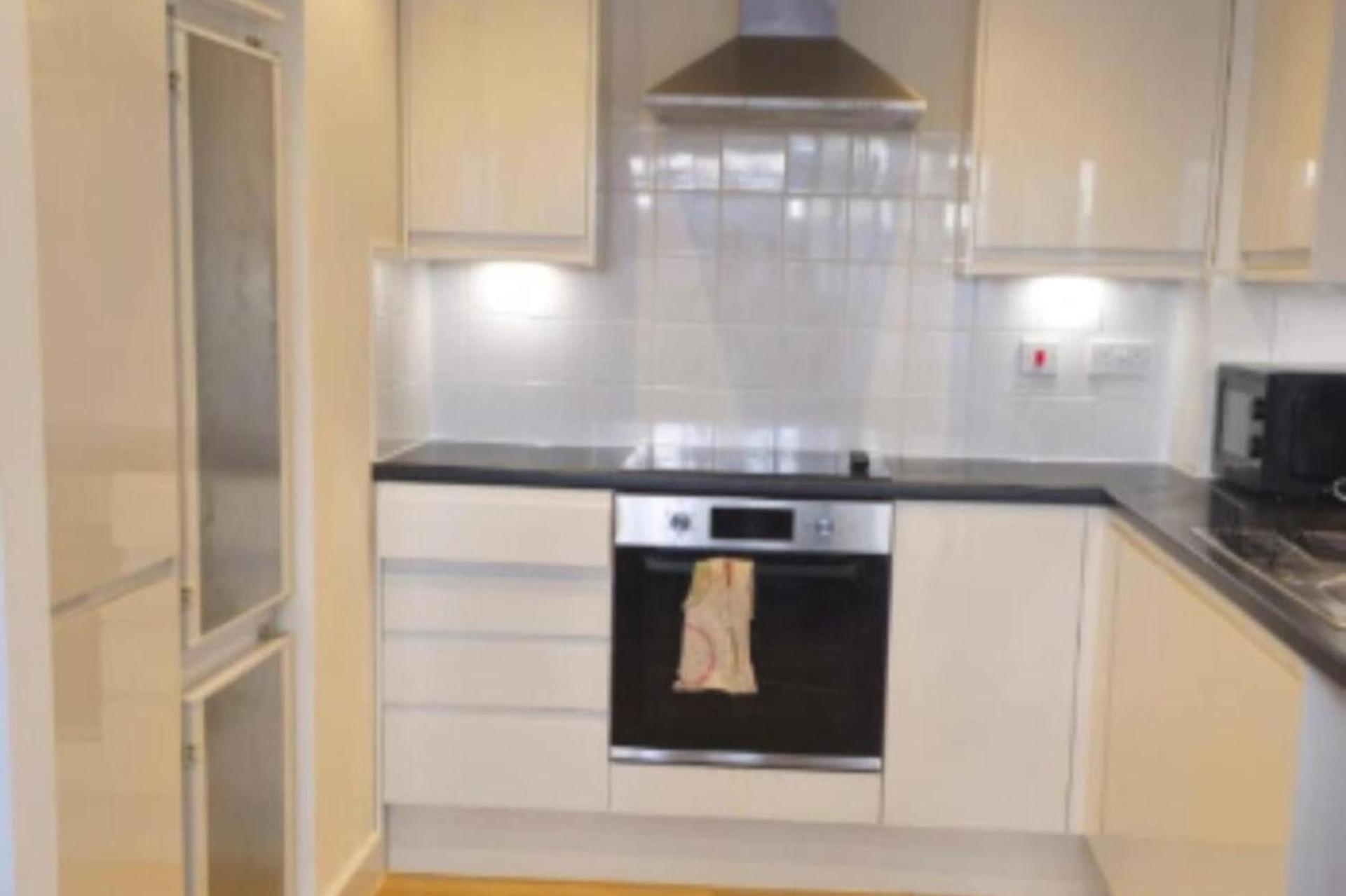 Apartment Stylish Close To O2 And Riverside *