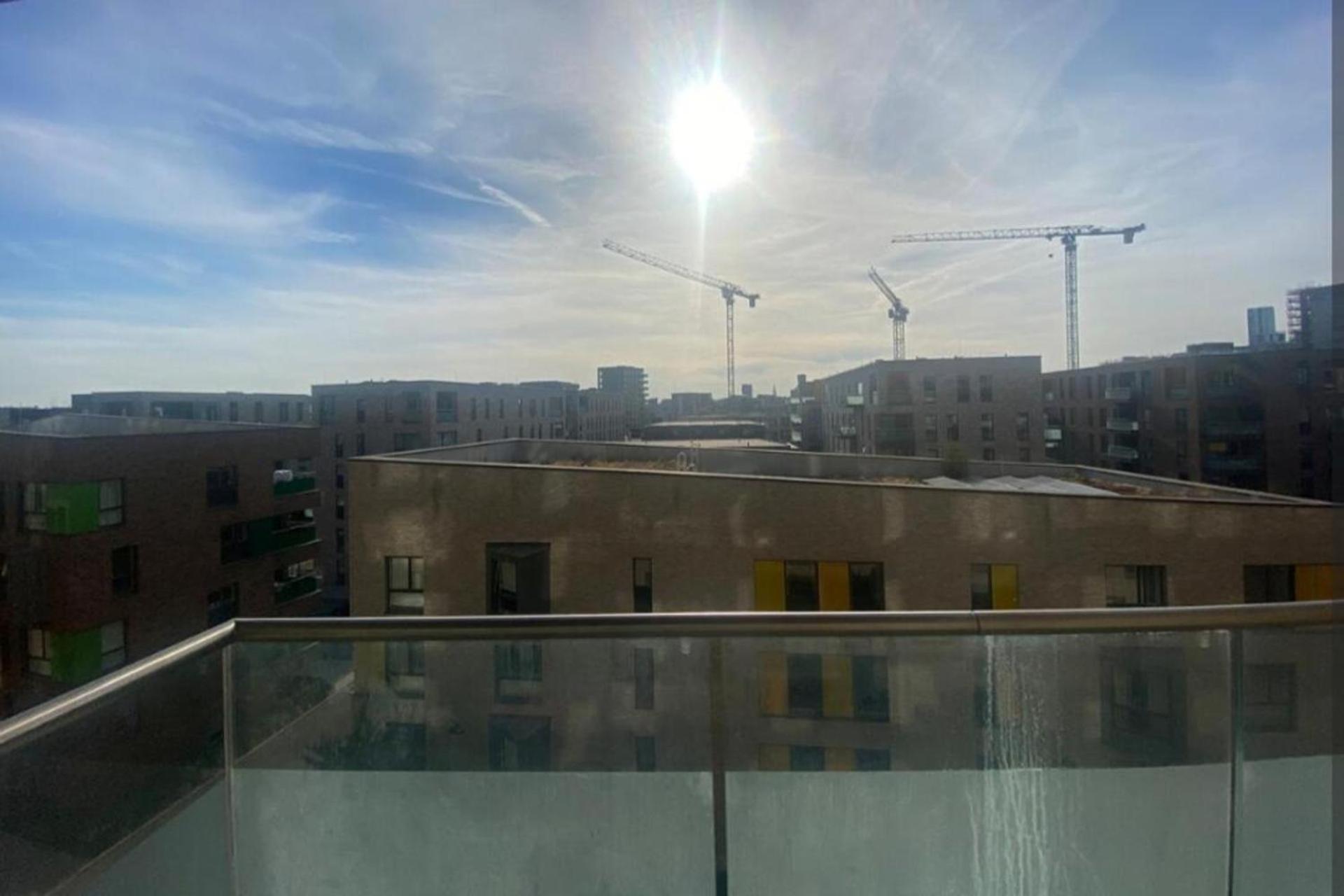 Stylish Close To O2 And Riverside Apartment