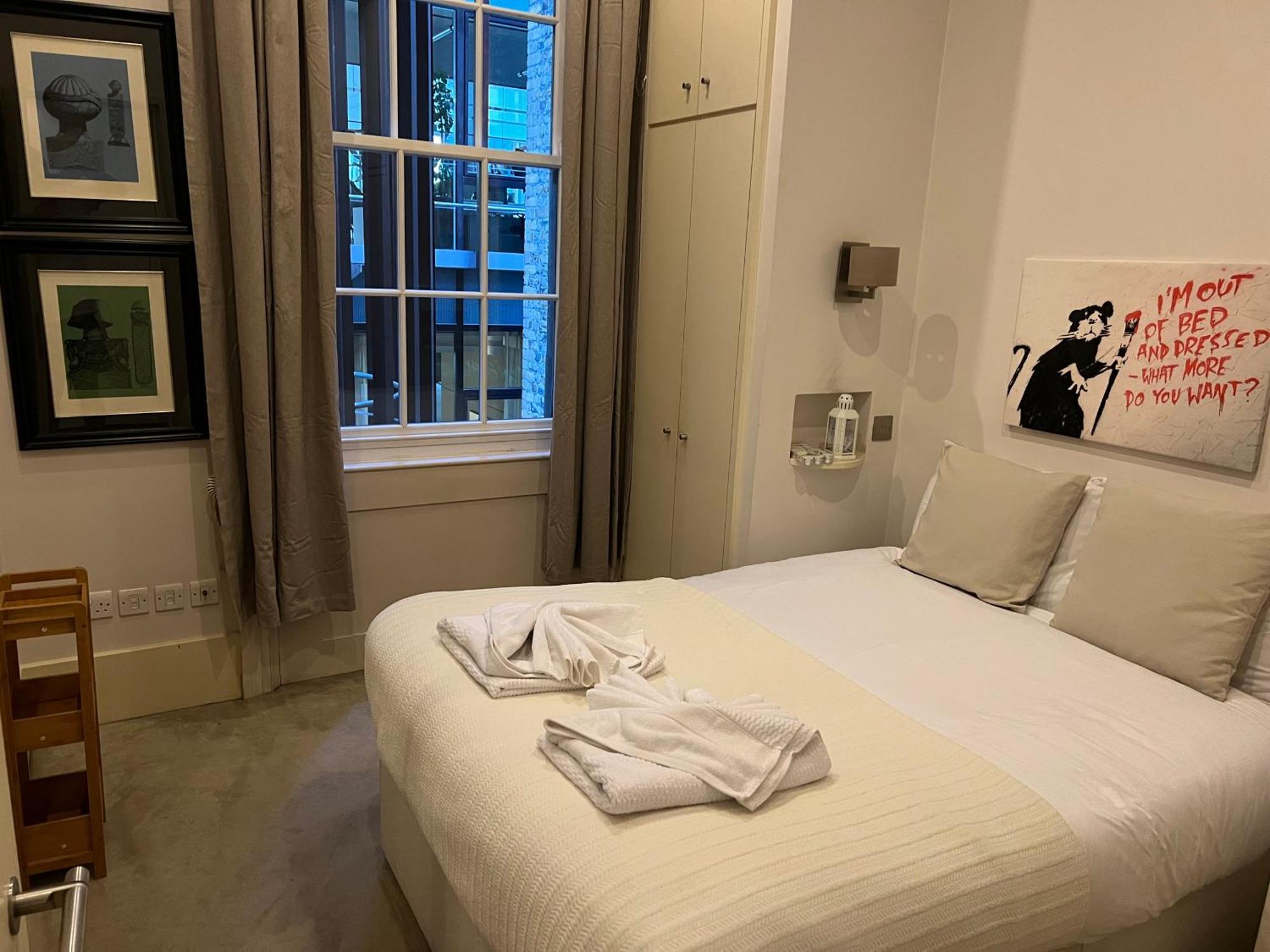 Apartment Mayfair Warm House