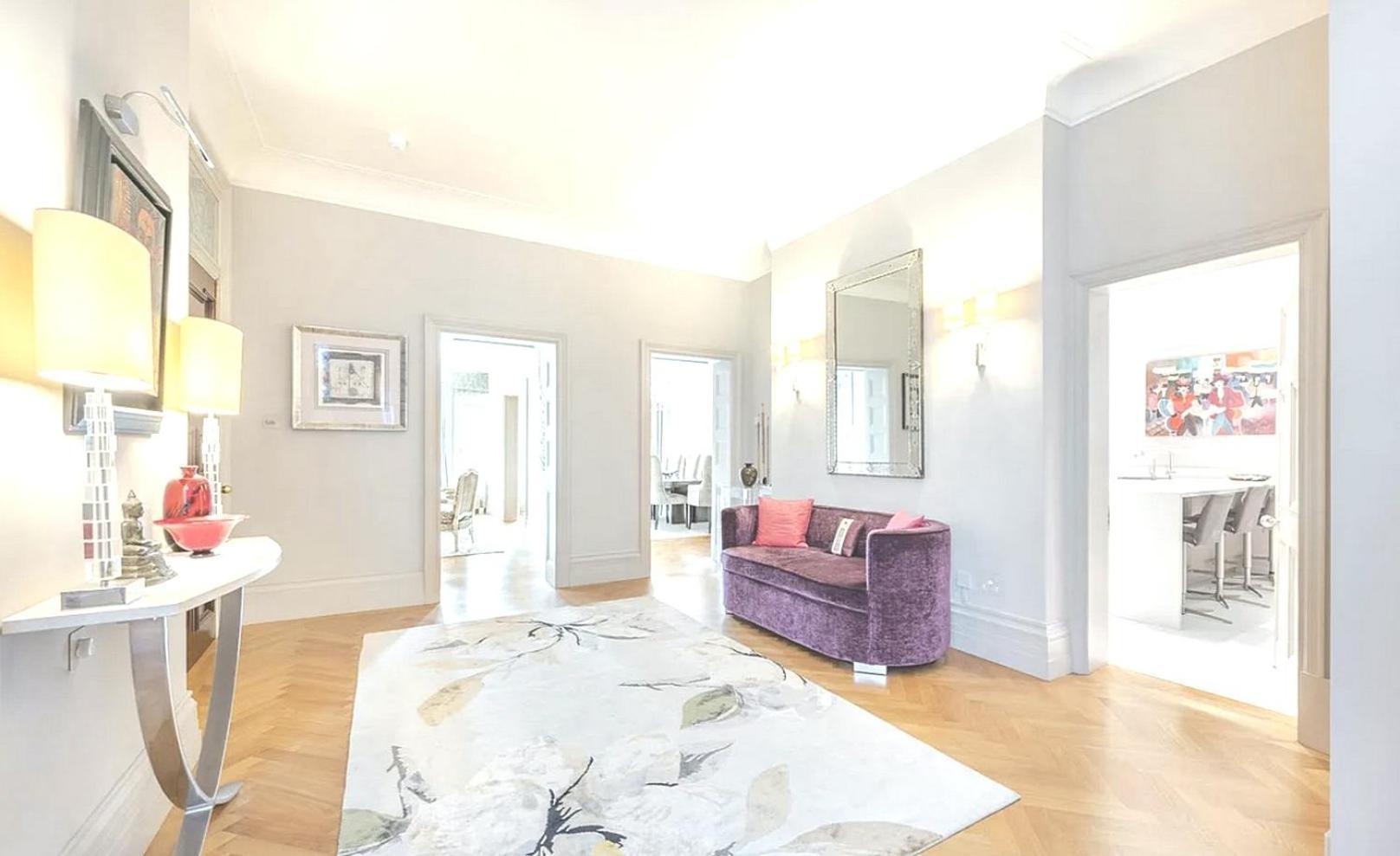 Holiday home Family-friendly In 7 People