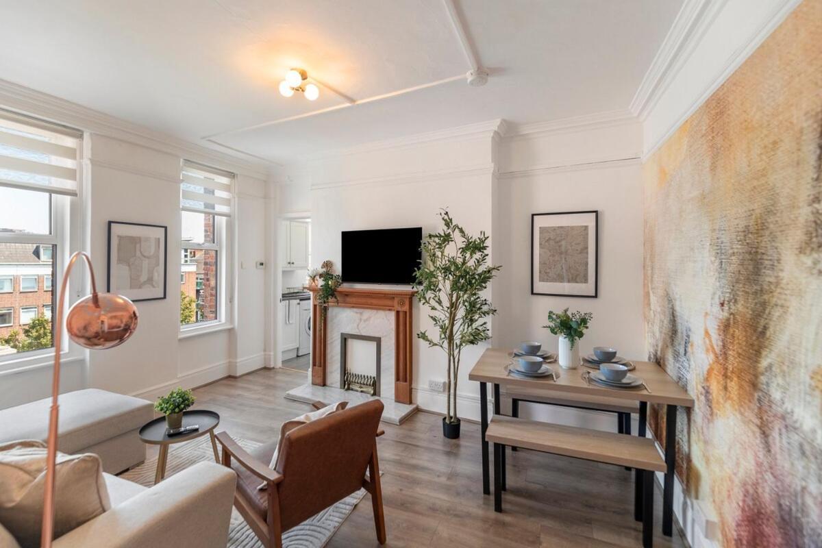 Apartment Trendy Gem Next Victoria Station *