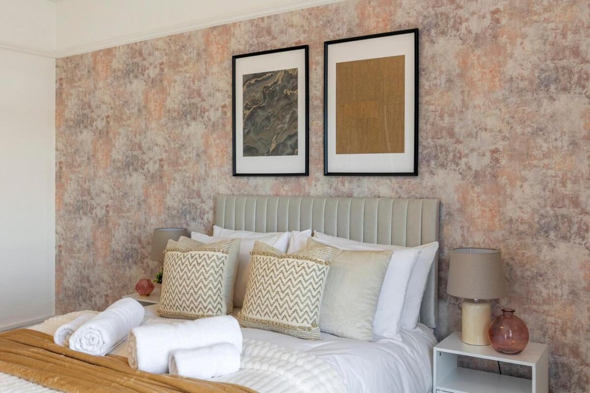 Apartment Trendy Gem Next Victoria Station *