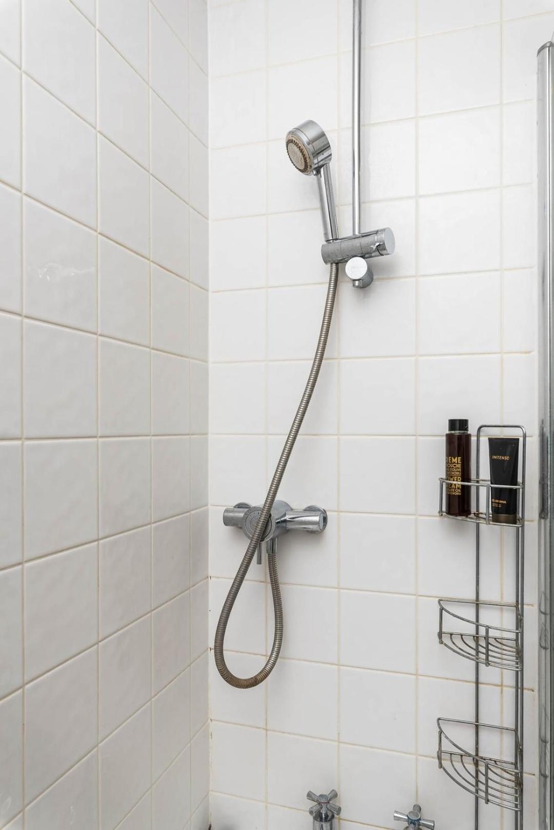 Delightful Moroccan Inspired Flat Hackney Sleeps 2 London