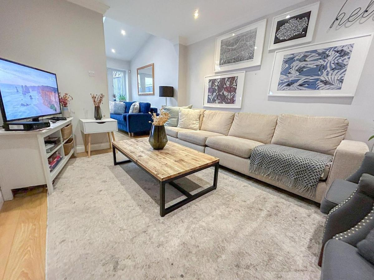 Lovely 4 Bedroom Flat With Ample Garden In Brondesbury, Kilburn *