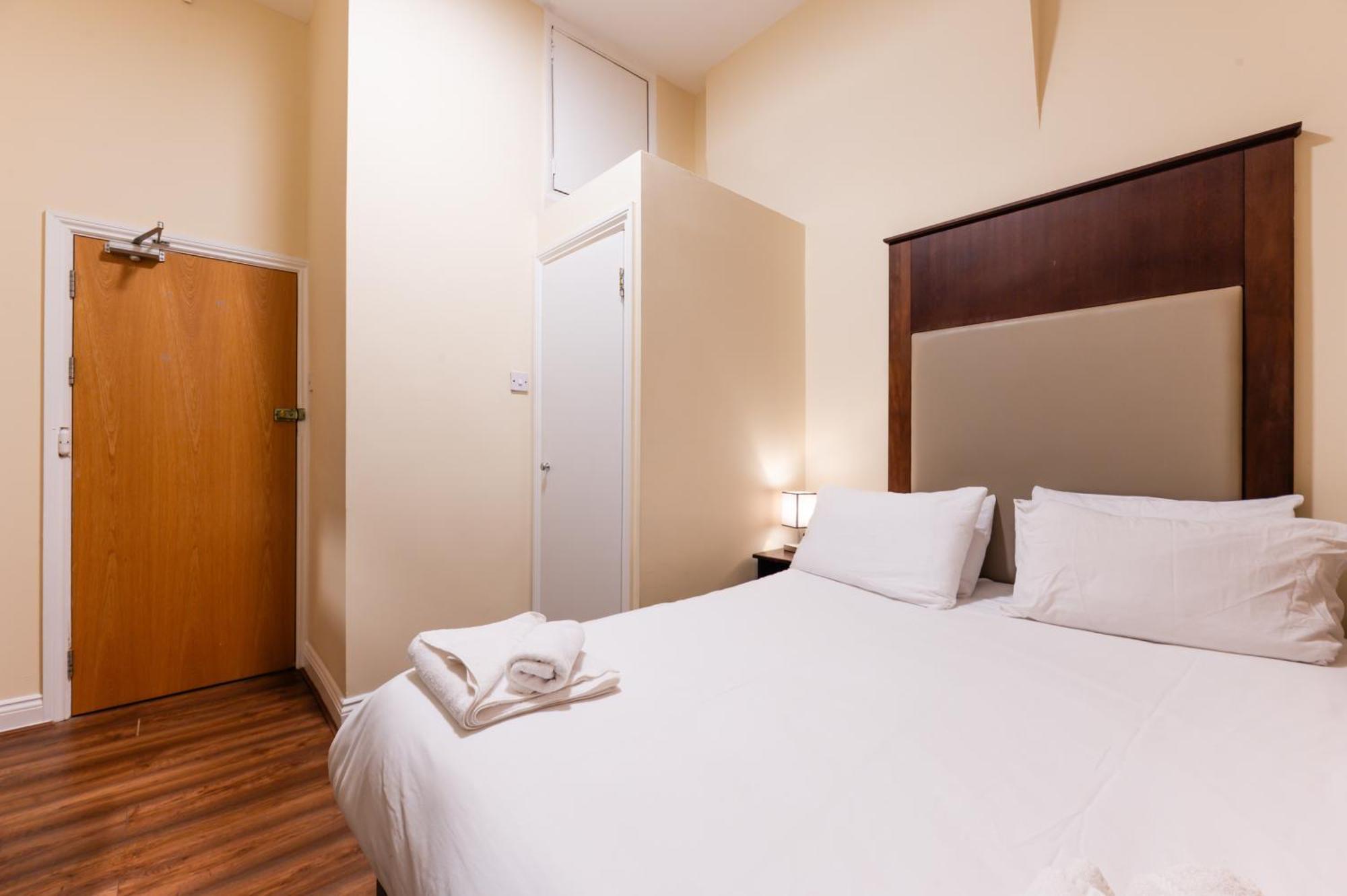 Guest house Astoria