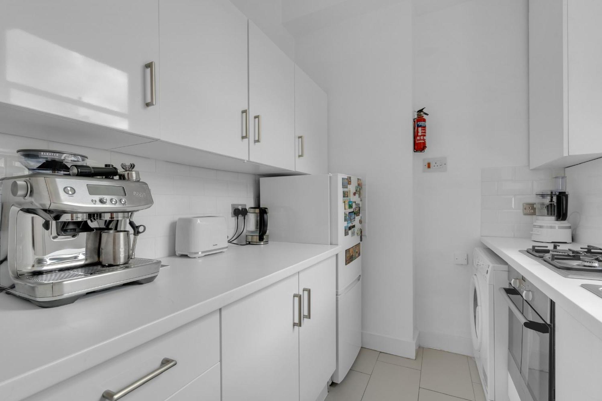 Modern And Cosy 2 Bedroom Flat In Notting Hill Apartment London