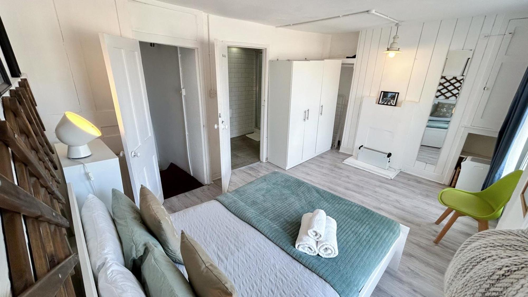 Chic 2-bedroom Flat In Farringdon Barbican Centre Holiday home
