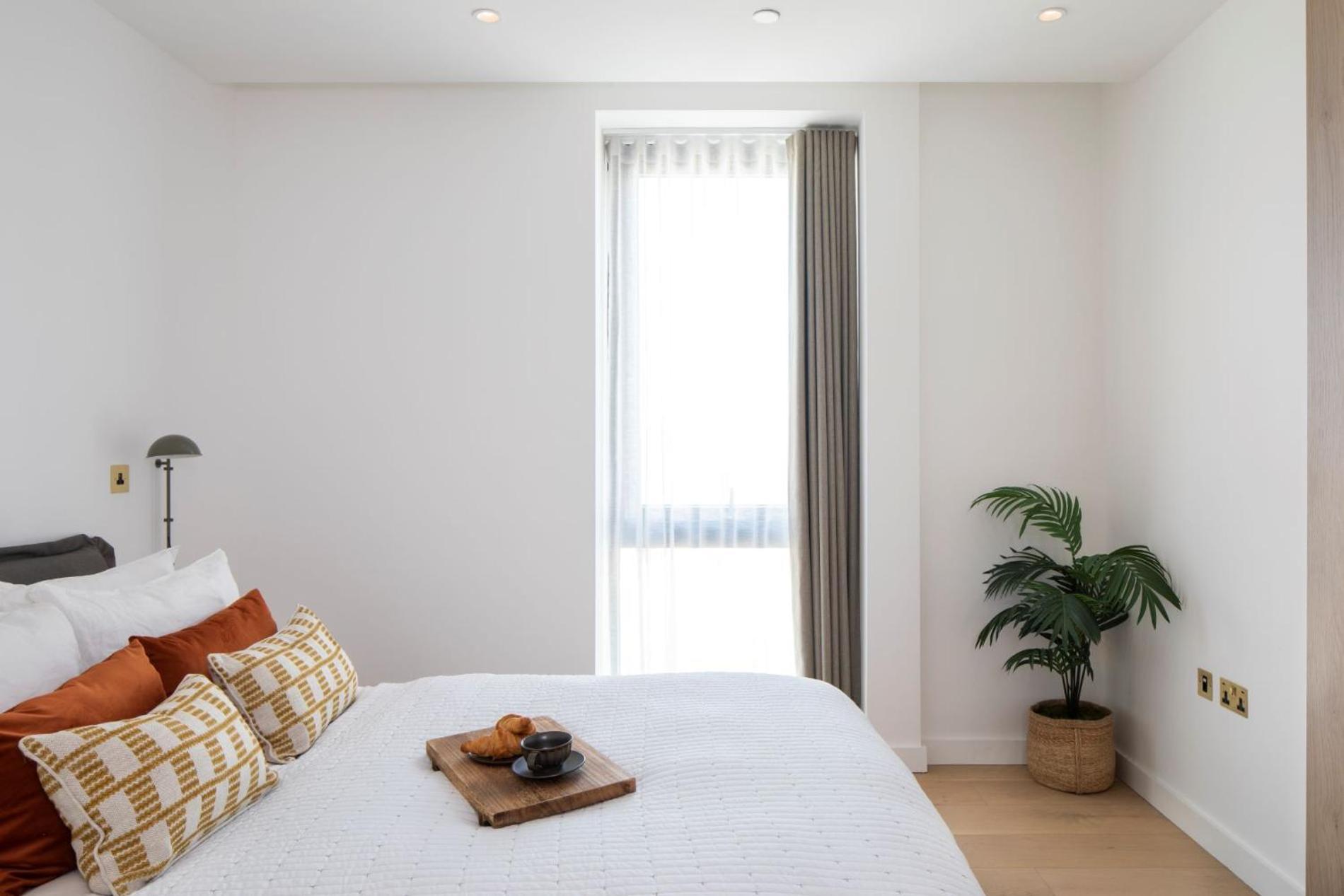 Kings Cross - Luxury 3 Bed Apartment, Private Balcony Apartment London