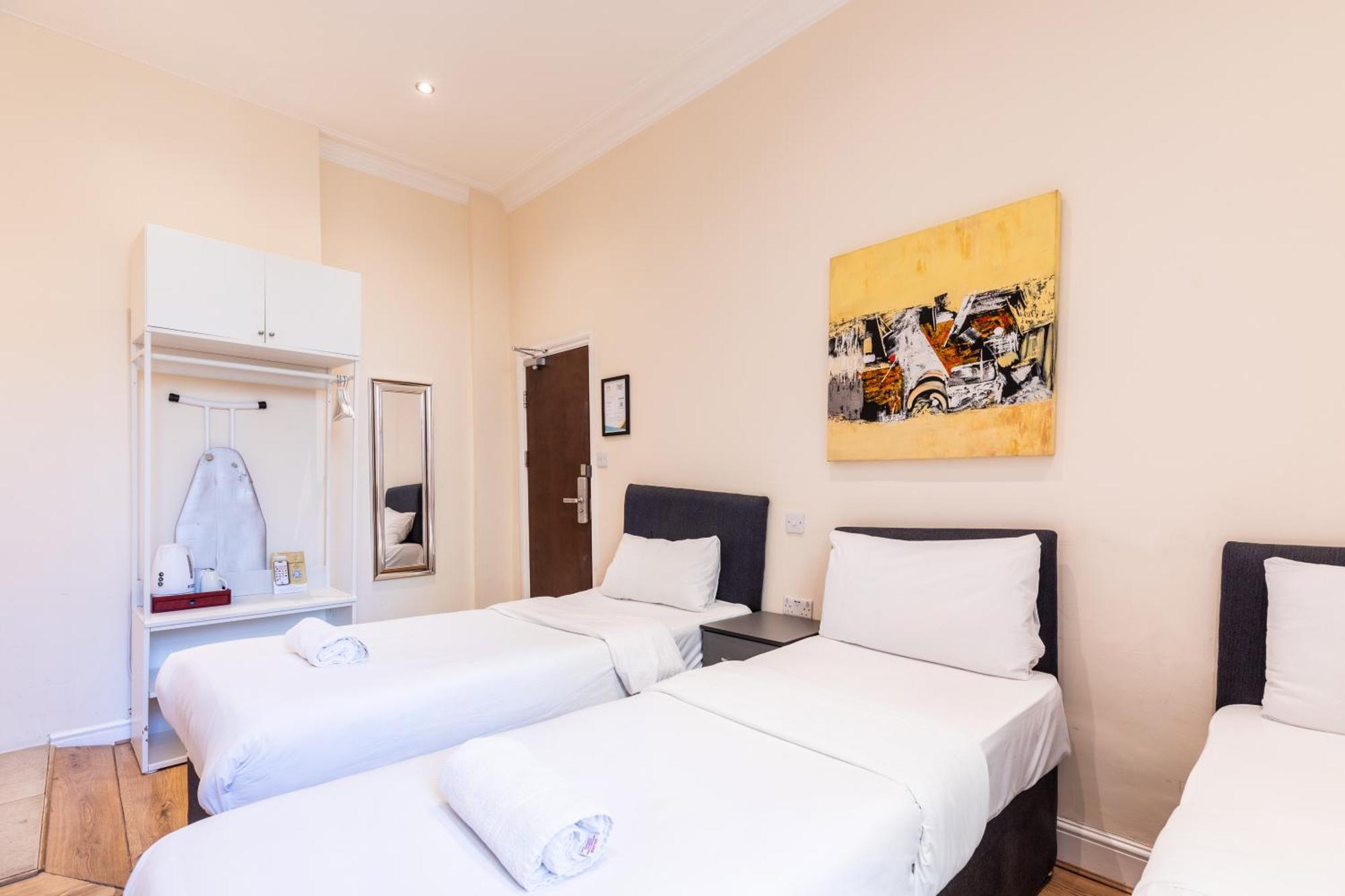 The Chapter - Hyde Park Hotel Londres
