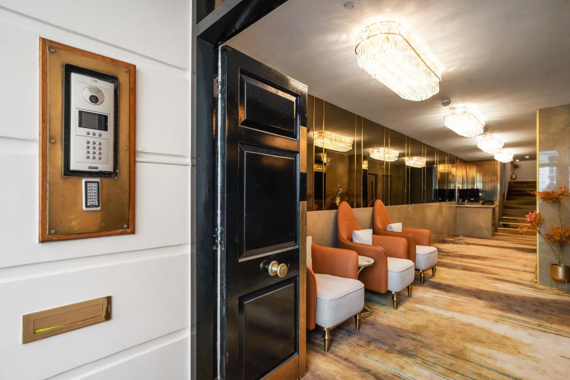 Opulent 2-bedroom In The Heart Of Mayfair H4 Apartamento Londres