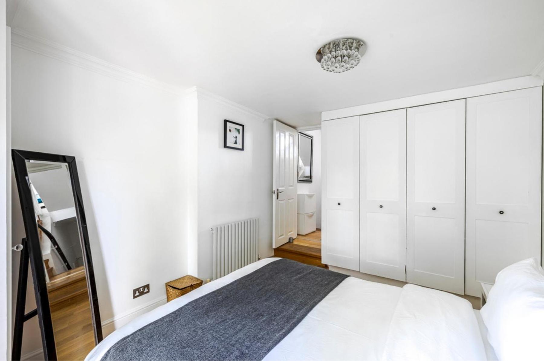 Apartment Stylish 2br Chelsea Penthouse With Private Rooftop