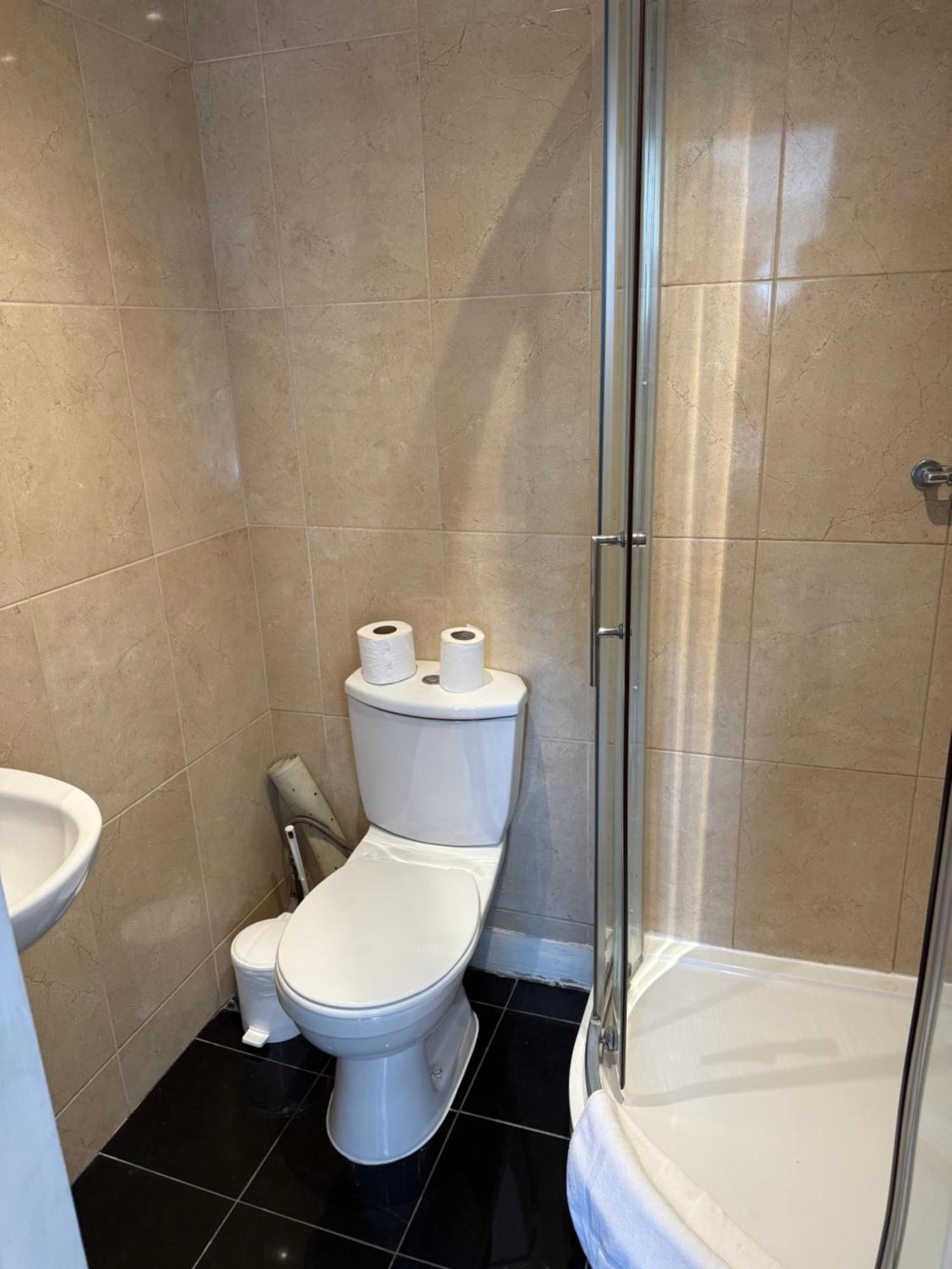 Central London Budget Rooms 2*