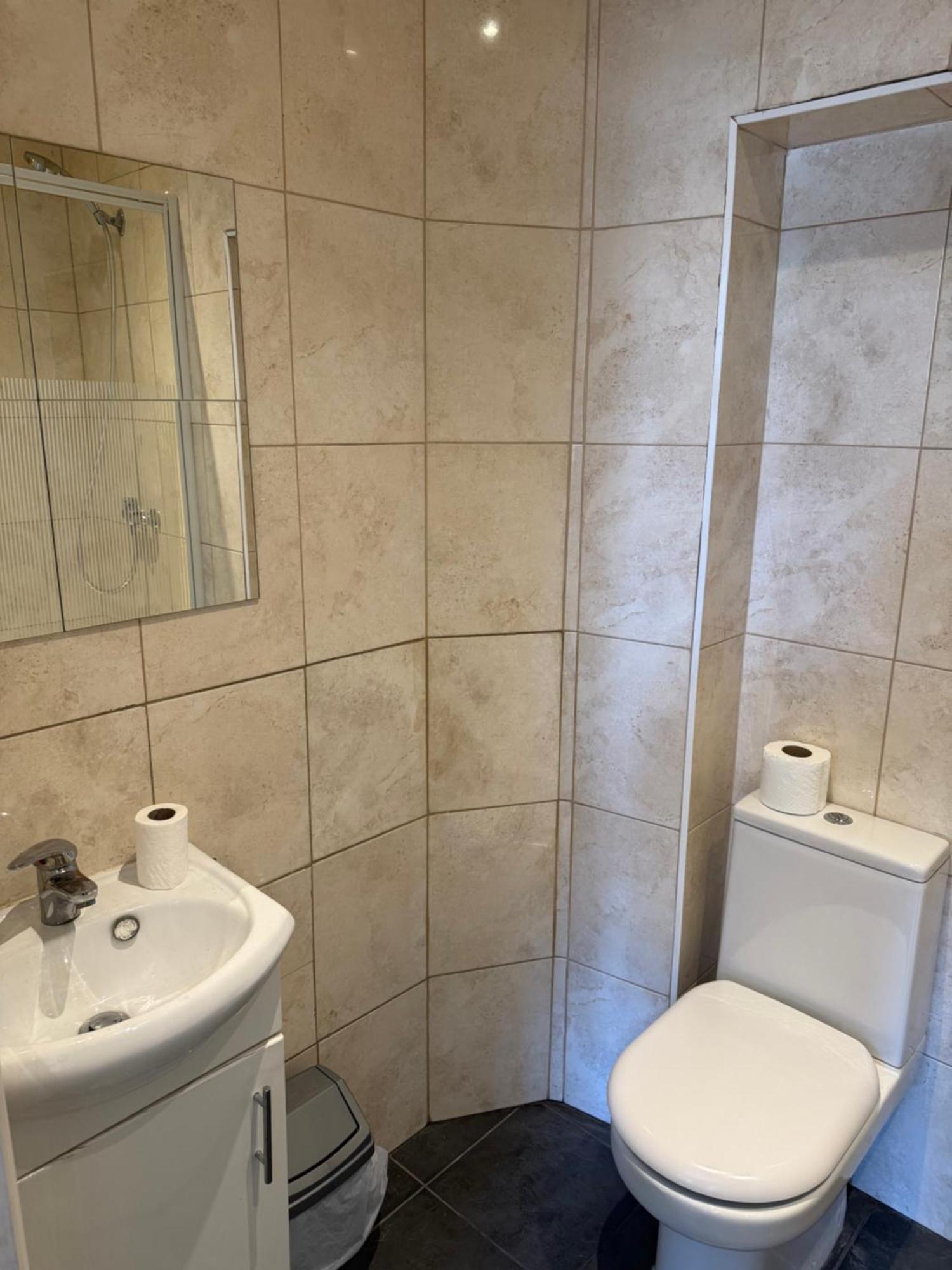 Central London Budget Rooms 2*