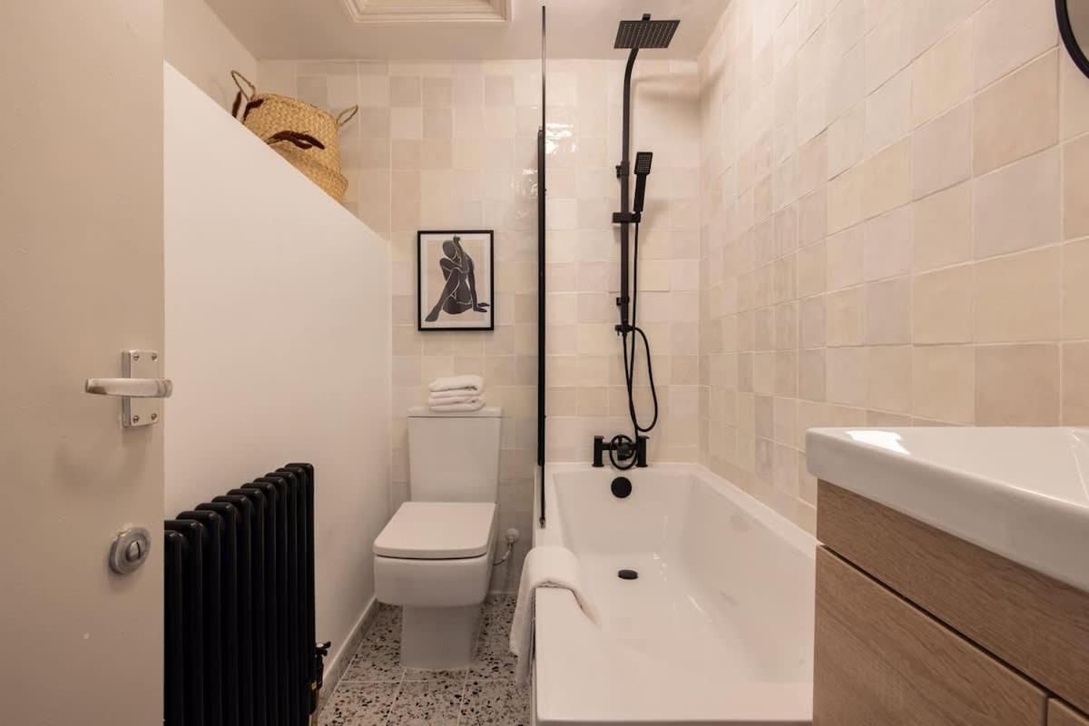 The Kensington And Chelsea Classic - Glamorous 2bdr Flat