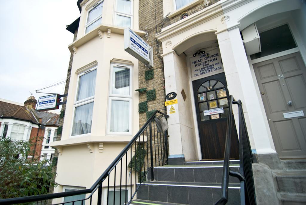 Hotel Holland Park